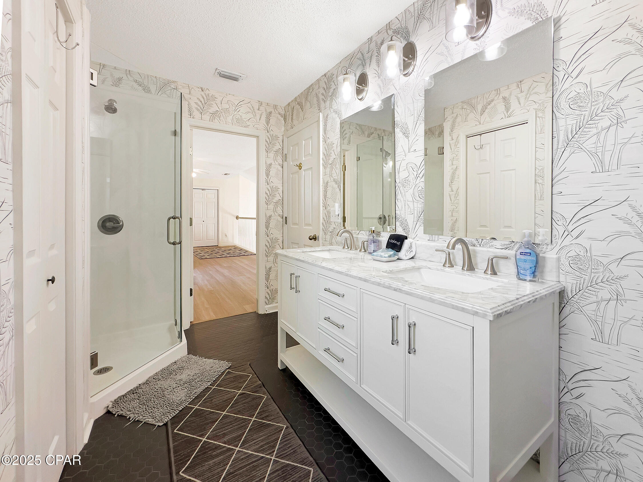 Image 37 For 160 Florida Avenue