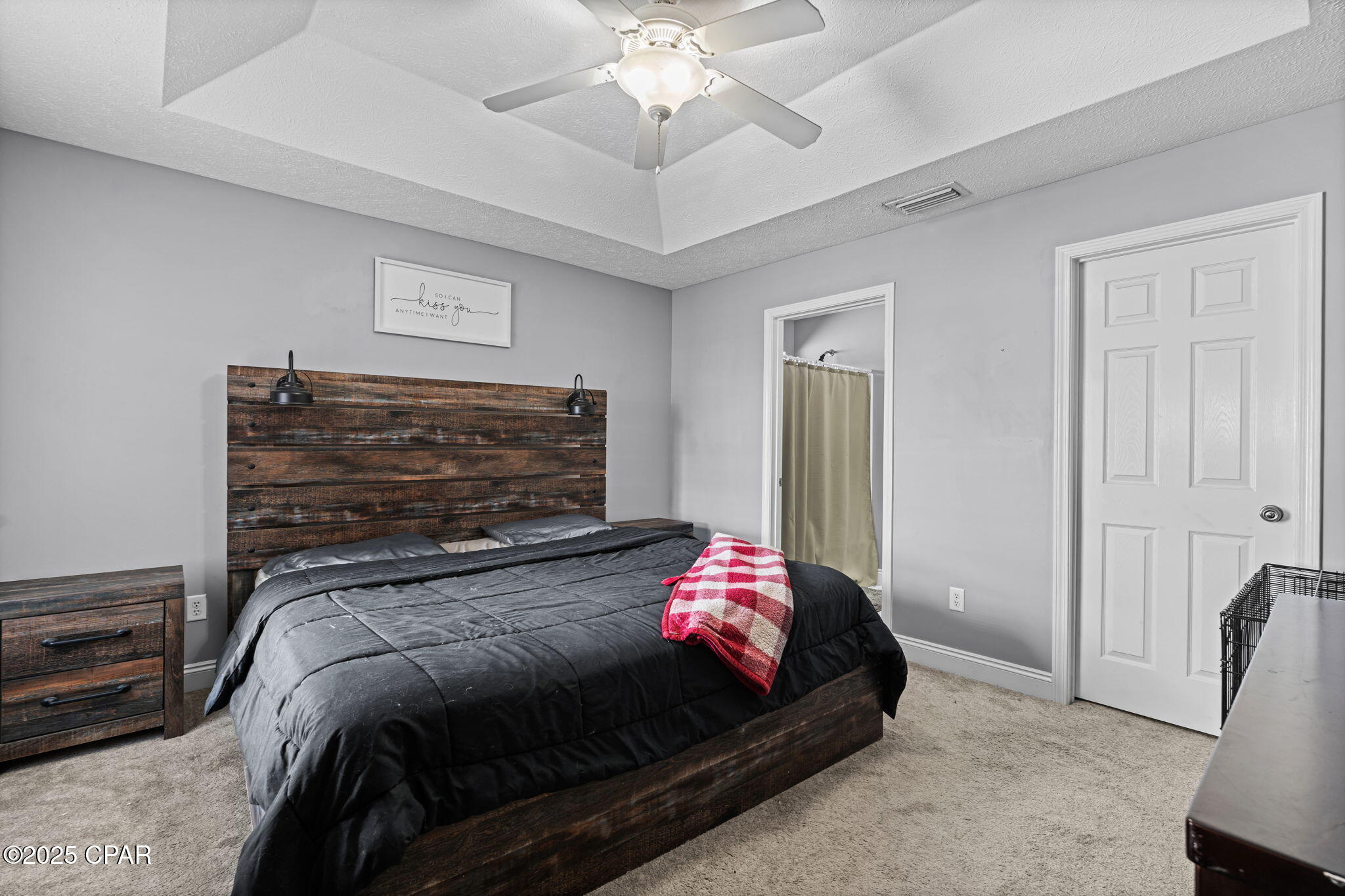 Euhb5cxtaixakwi28sp_5yeggpmialqstc1ek1se5jy