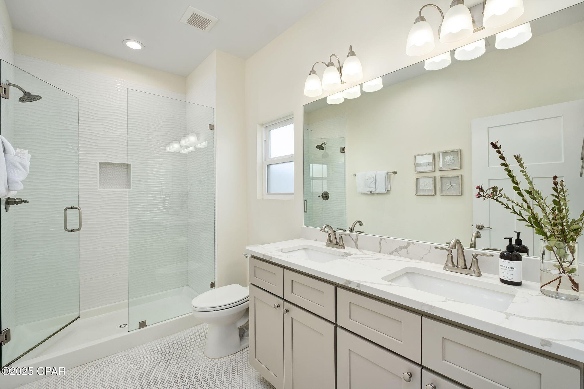 Rg4tcsdbkpc_rksg1ulofyfff6iobnwyegmzgdn7lkc