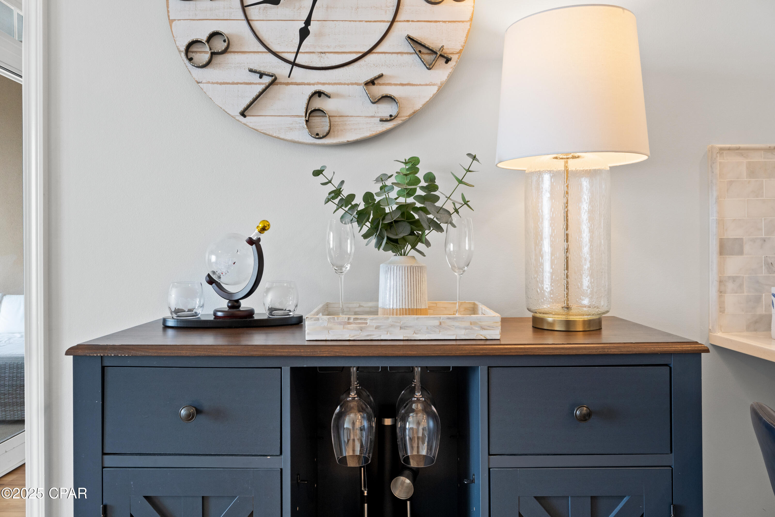 Uq1ibe77n Efii3ocih_5m Mgygqrq3u7n_9vohbdui