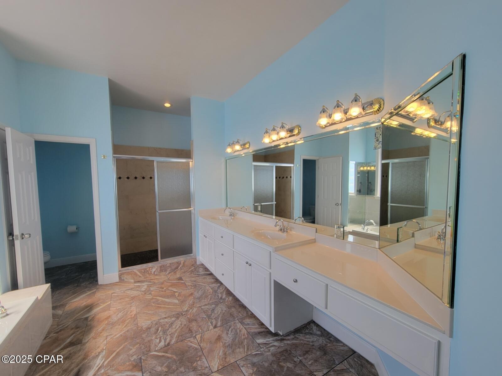 Yce Hj9jnilm99uurqtgmrailebstmk Gbpq3qa6vpq