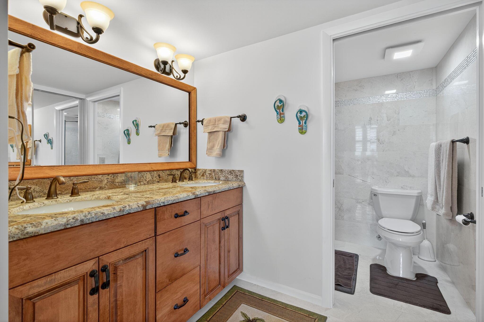 Photo 10 of home located at 501 S Seas Drive 305, Jupiter FL