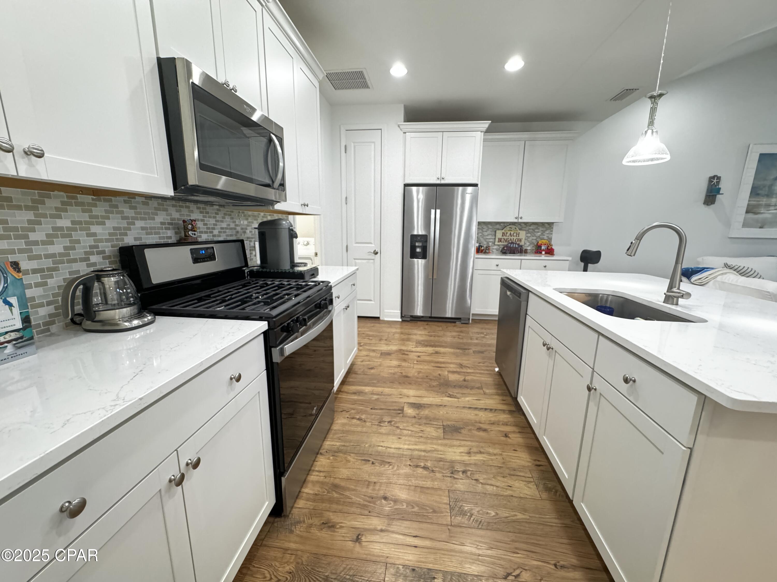 Vmni6qnolhgaxfloen0qwkbz2nq2cmd6zje7mzexloi