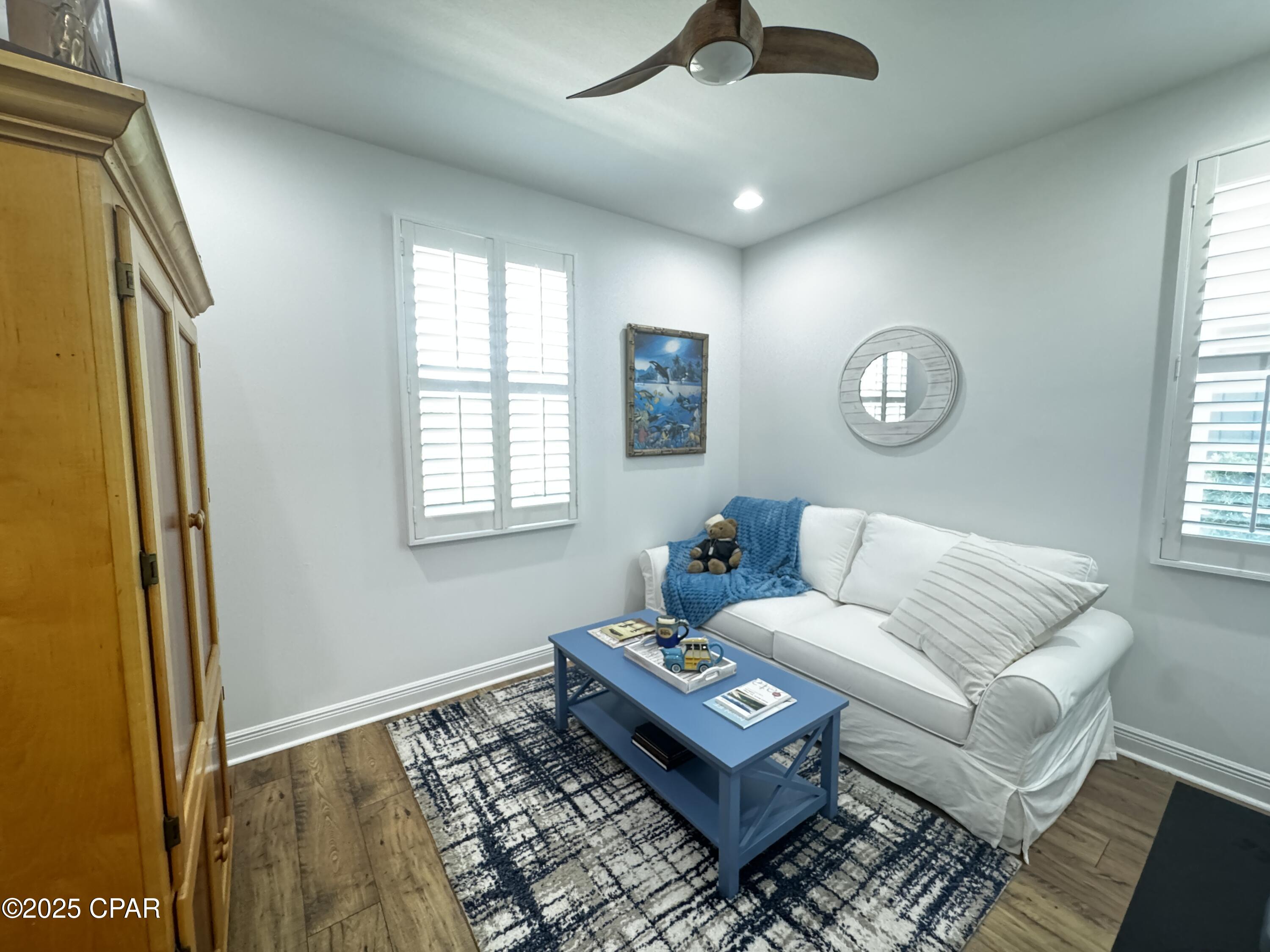 Spg9c9mof6eqrr48m64o_lfnbtxipad_d1qo Ju Cee