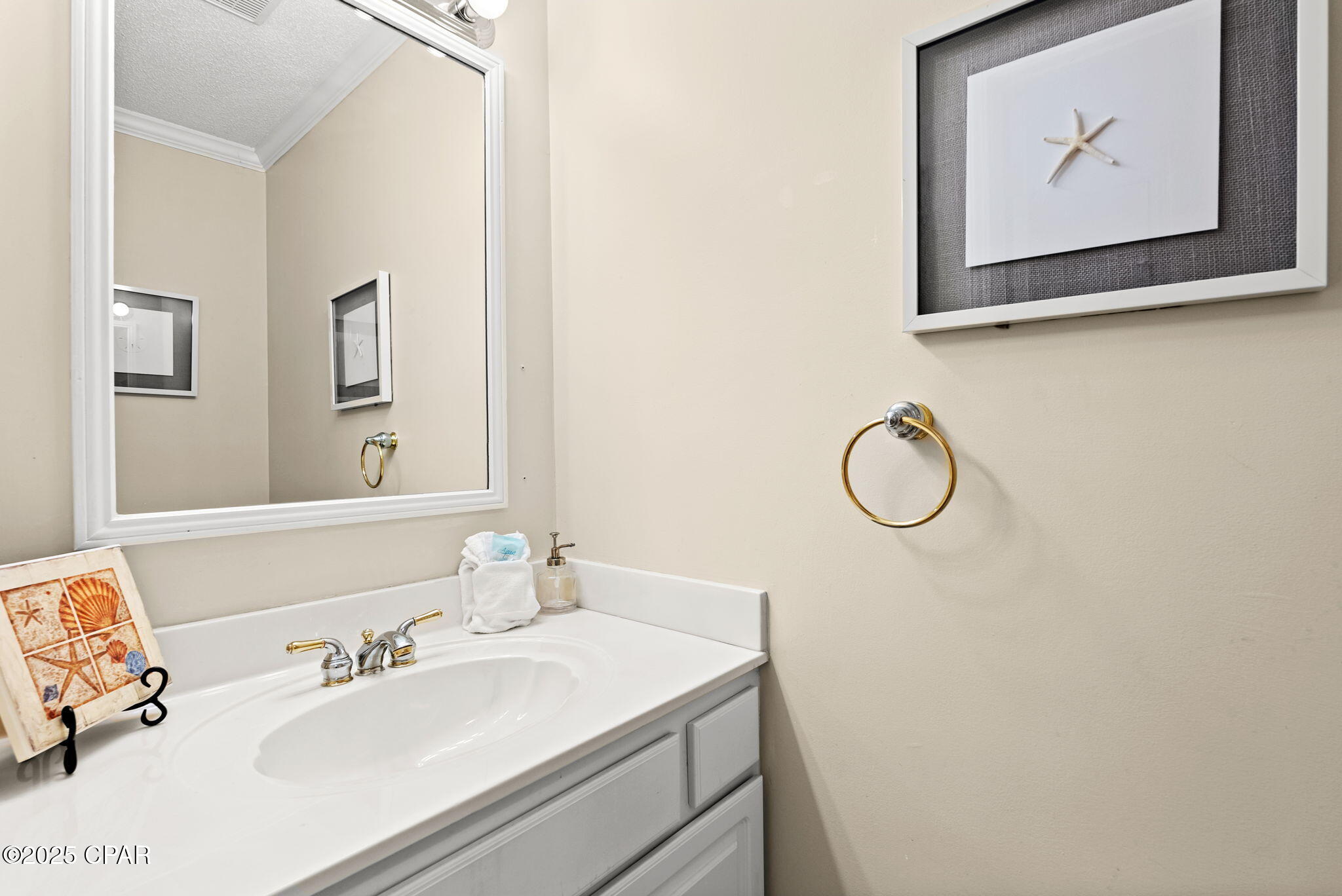 A1v6n4x9t7zvmyzjzoxbizufs_rjrxnecmqeyurz9r8