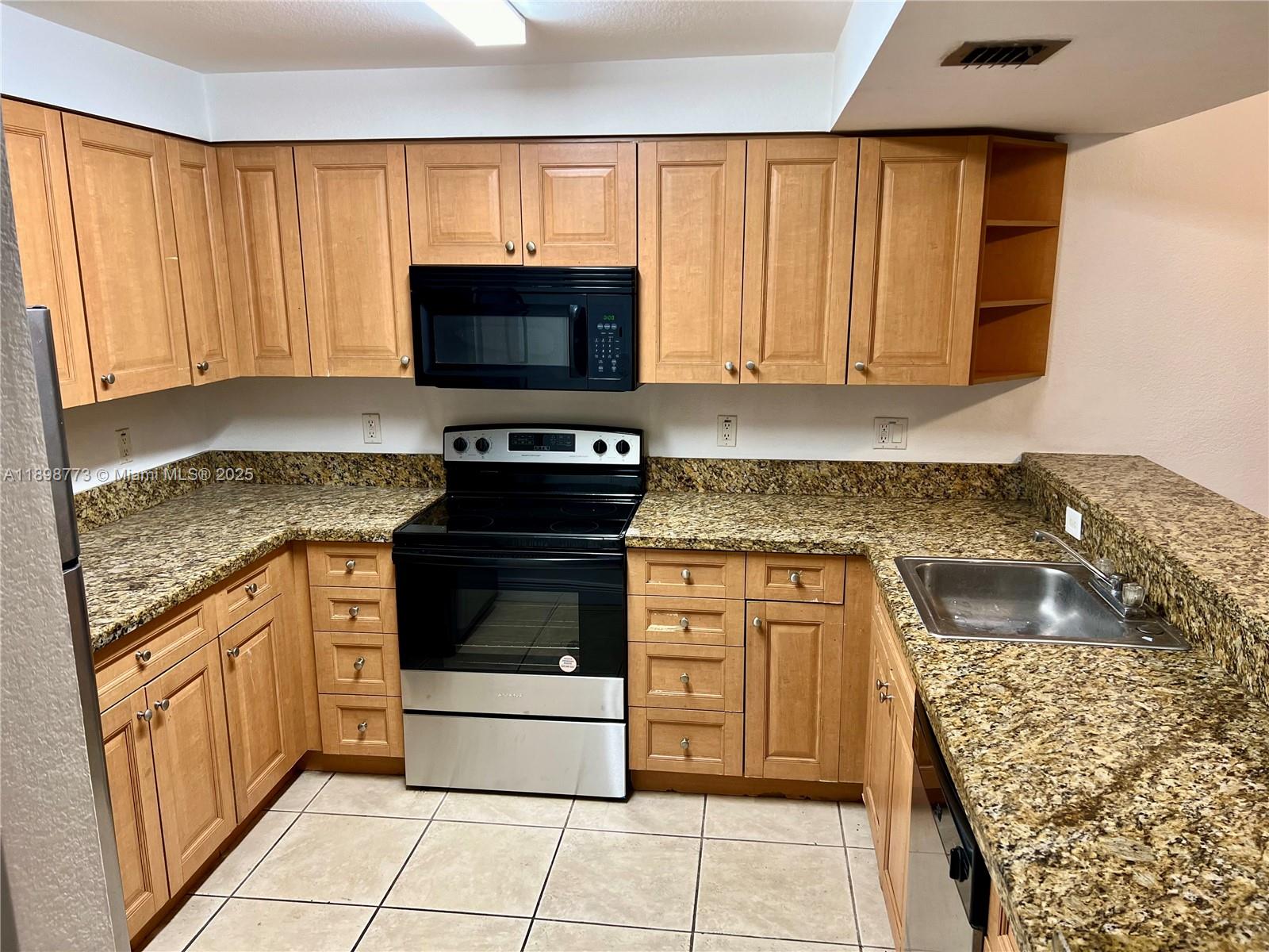 Property photo # 8