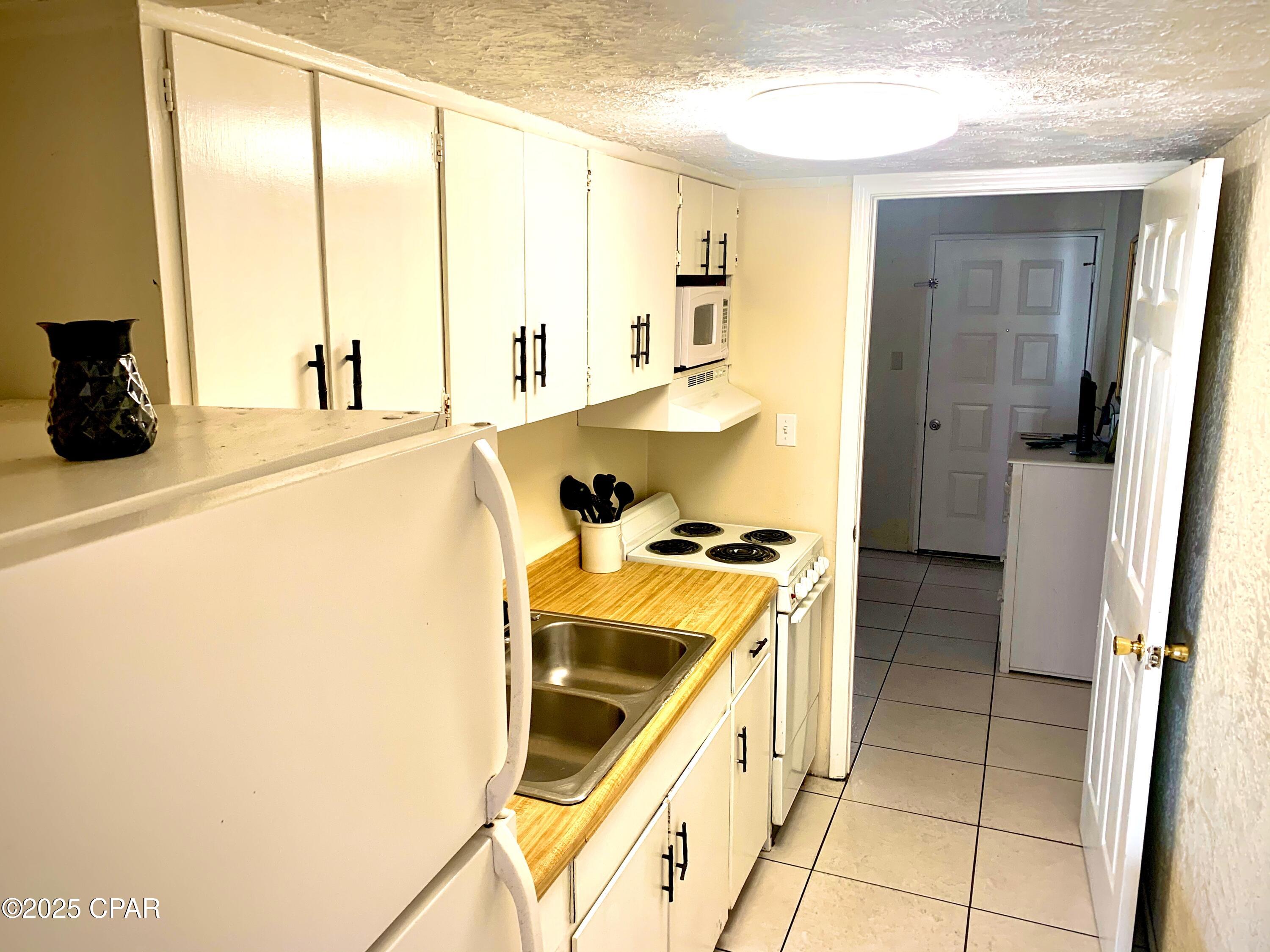 H6z3qjdp61tug6ylaic4uue8m7_aa4yulpgfmlotmja