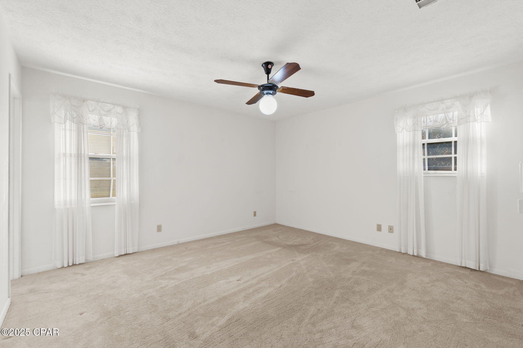 Qe Qwzimttc9jwkxihgpbrucv41iwpcxa7yslhlcgpk