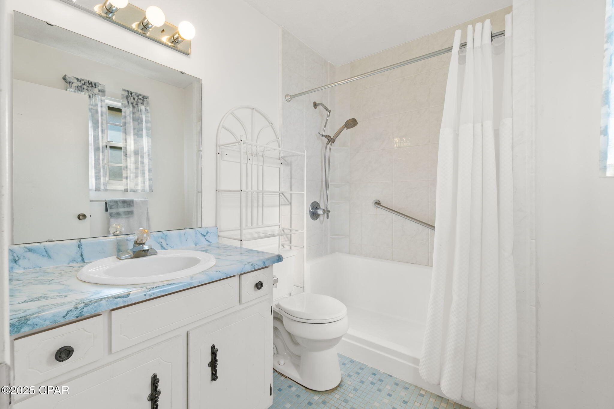 Tk_s0reb3o6n037rjxj8slvrpragyqjdykoaxzcc_w8