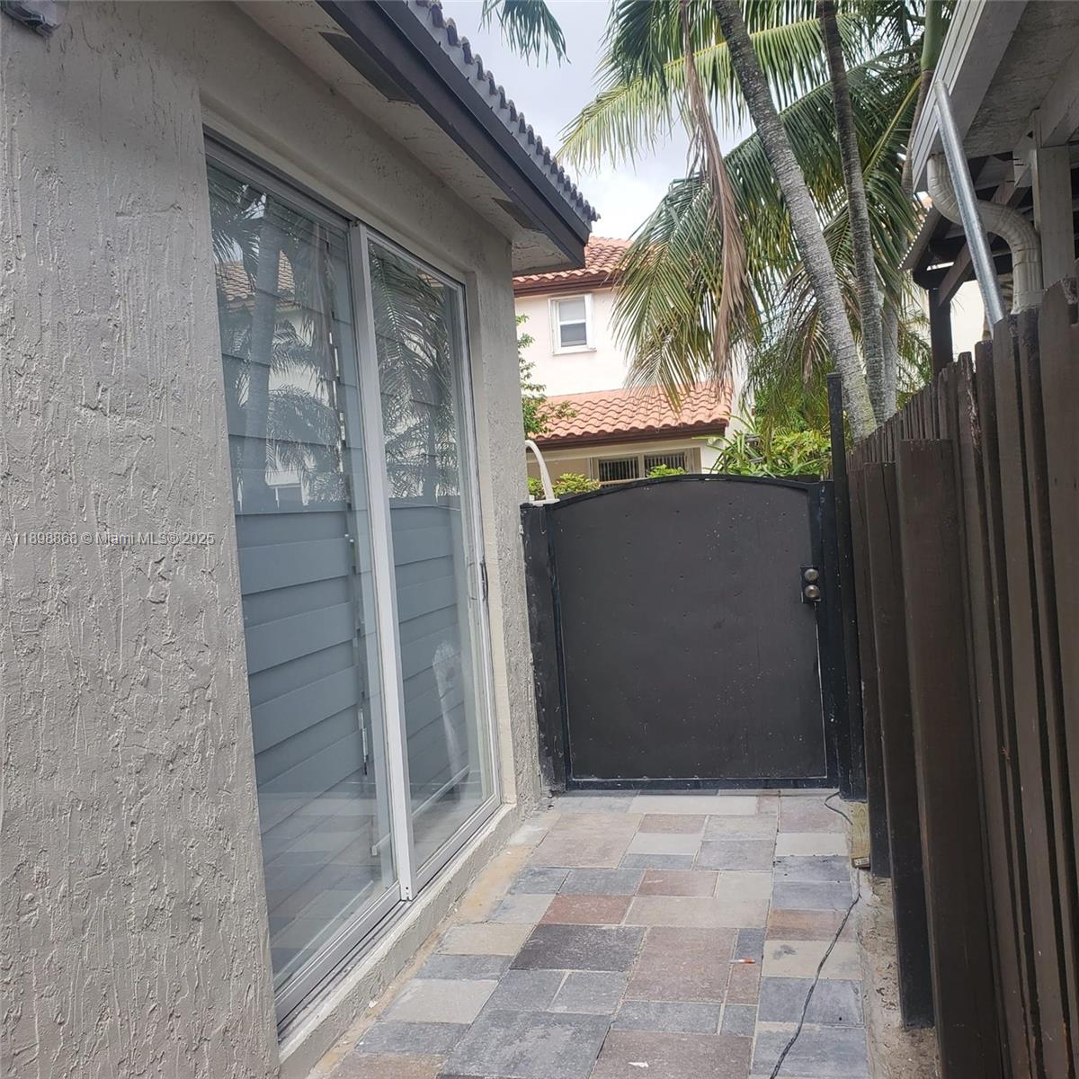 Property photo # 6