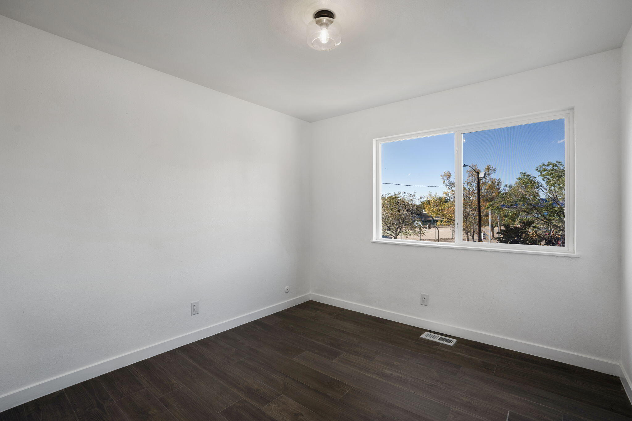 10708 LEXINGTON AVENUE NE, ALBUQUERQUE, NM 87112  Photo 11