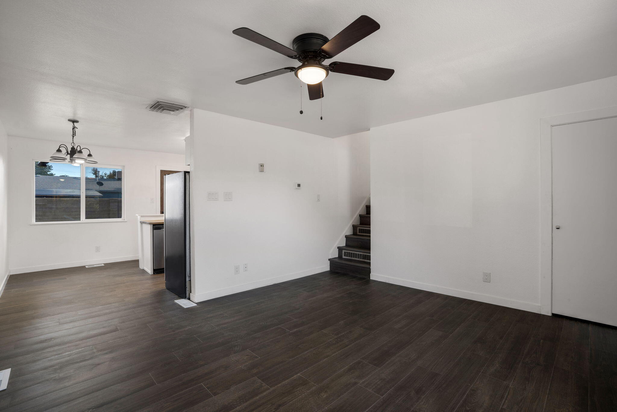 10708 LEXINGTON AVENUE NE, ALBUQUERQUE, NM 87112  Photo 4