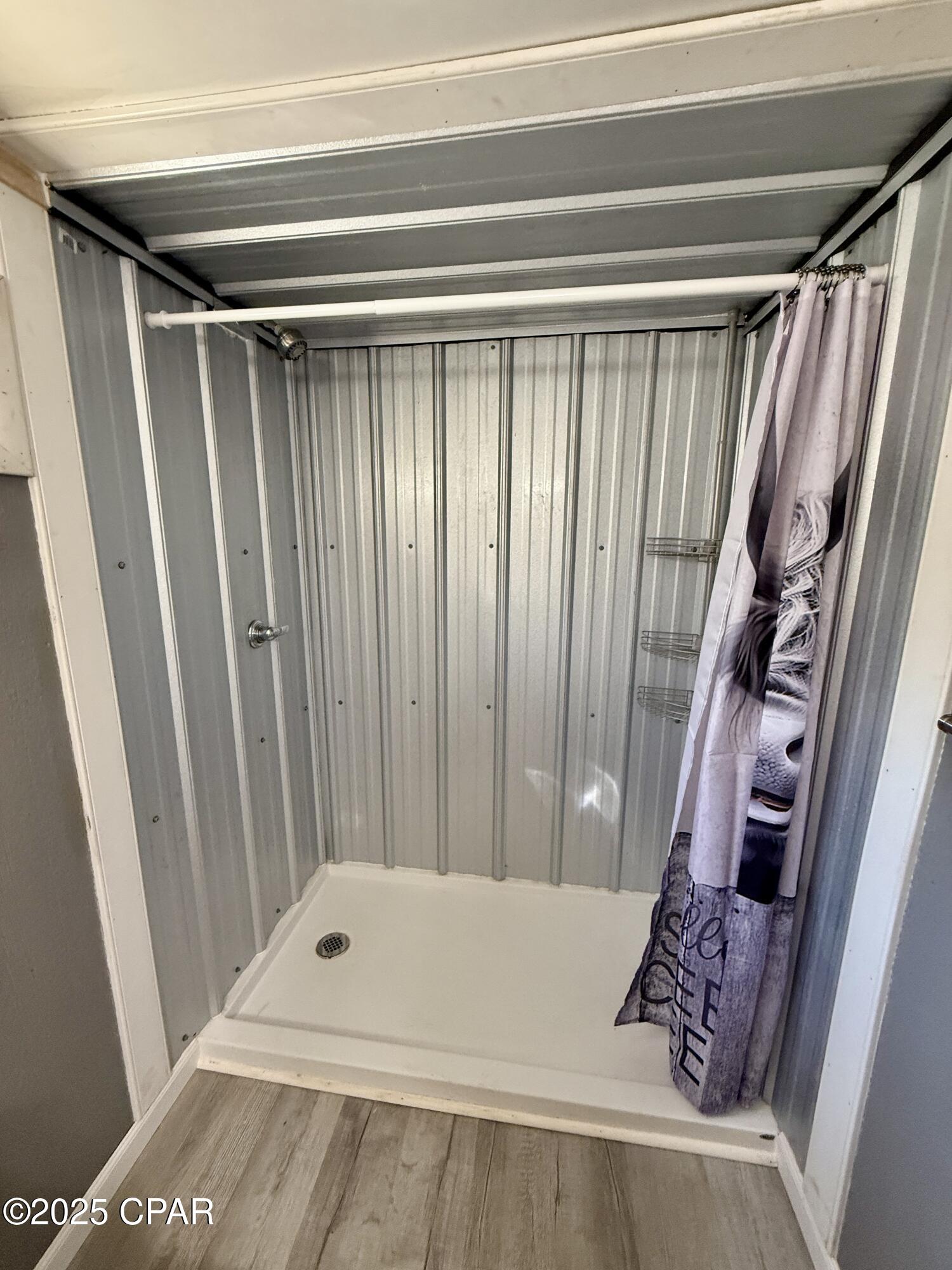 Uurocemoxfka8erwqh_yjx1amq1liswpxcpphmo7fc4