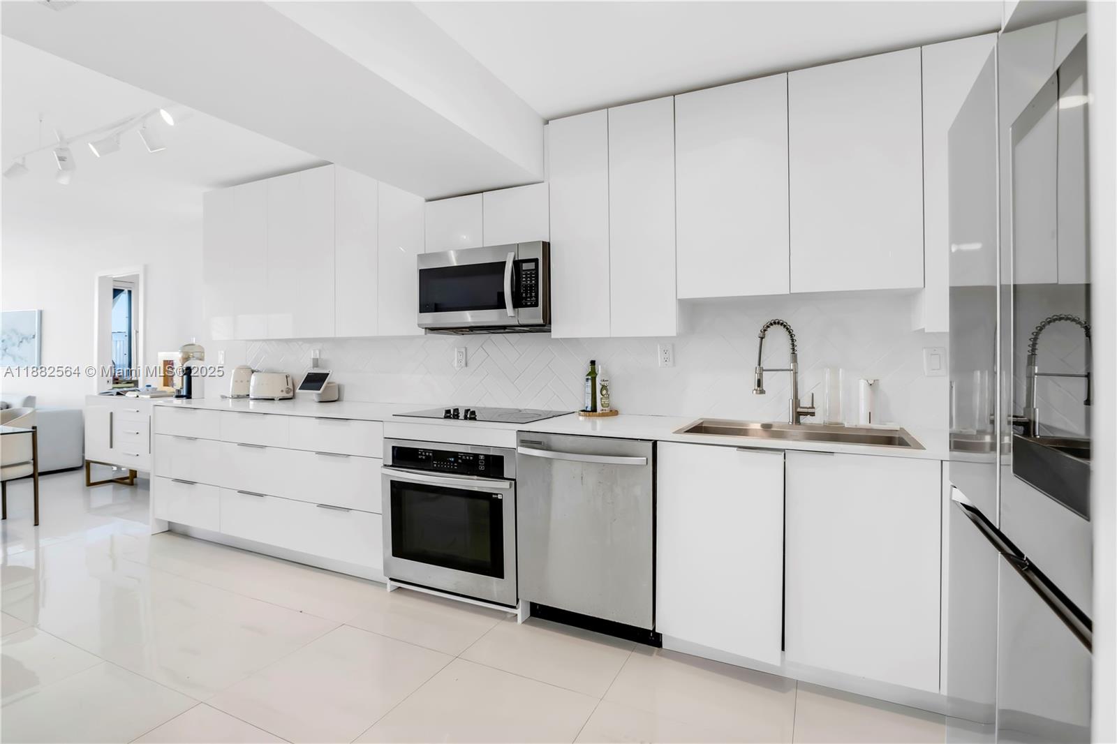 Property photo # 5