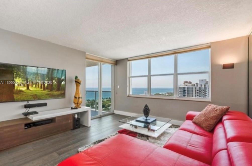 3015 Ocean Blvd Unit 19 H, Fort Lauderdale, Florida 33308