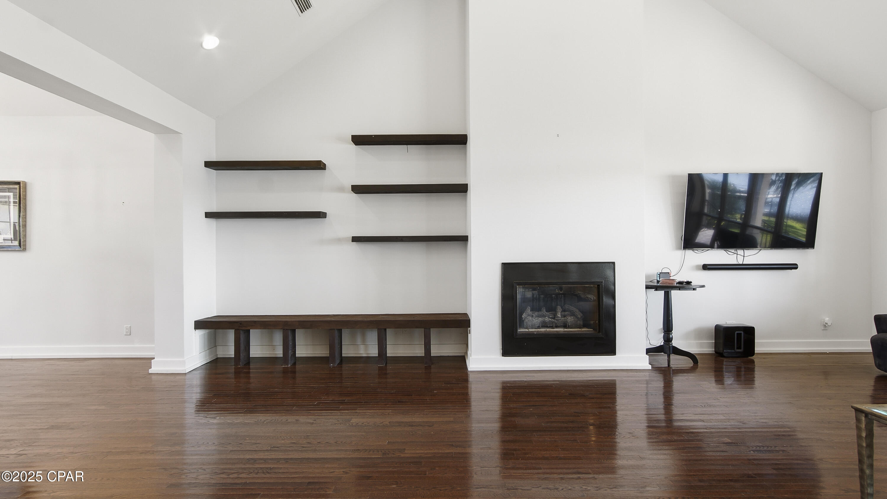 Image 15 For 2502 Country Club Drive