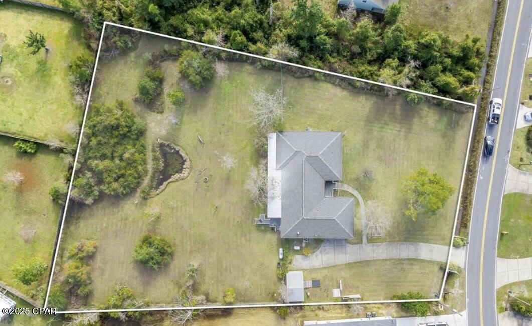 Holzlbew_bqlk367uzqpqbdevg_6ntvmn9wjkswngaa