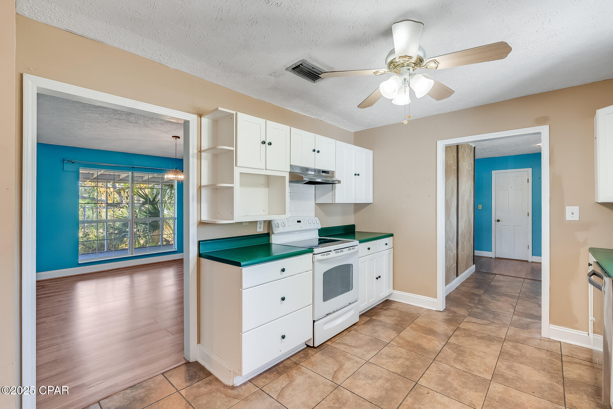 Kt5steq7mvyb2zovp3co4caphggua2d9f9j4zeqs5ki