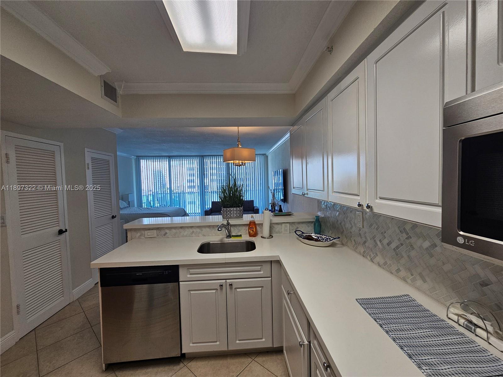 Property photo # 7