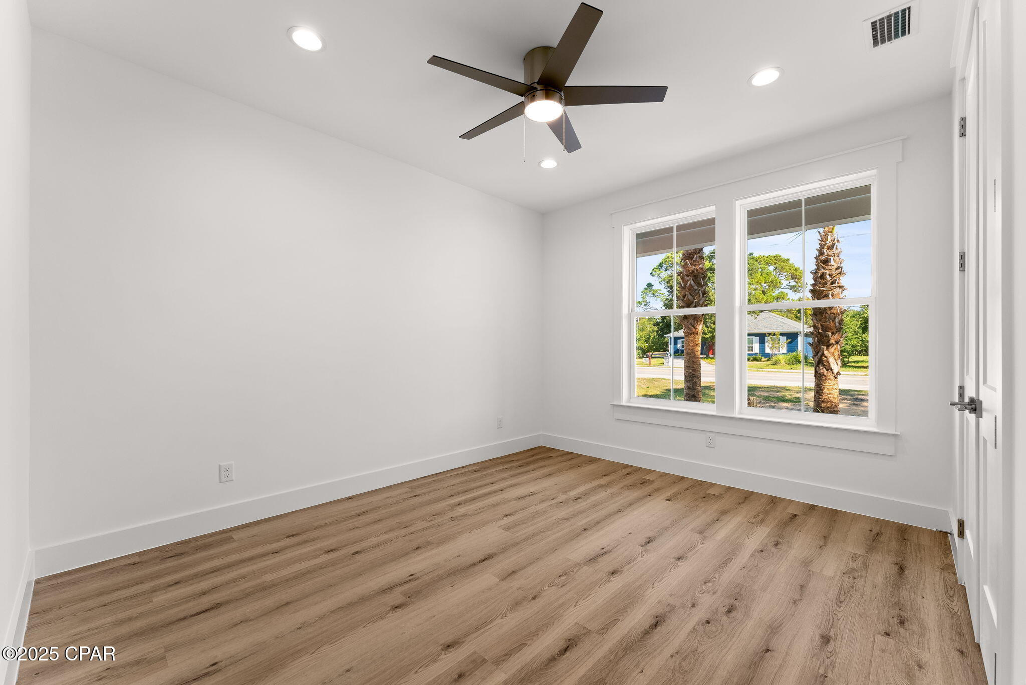 Ctcryvzmwqdoplllhrg2hhu5j7qovfqt9gcq8g6sbnm