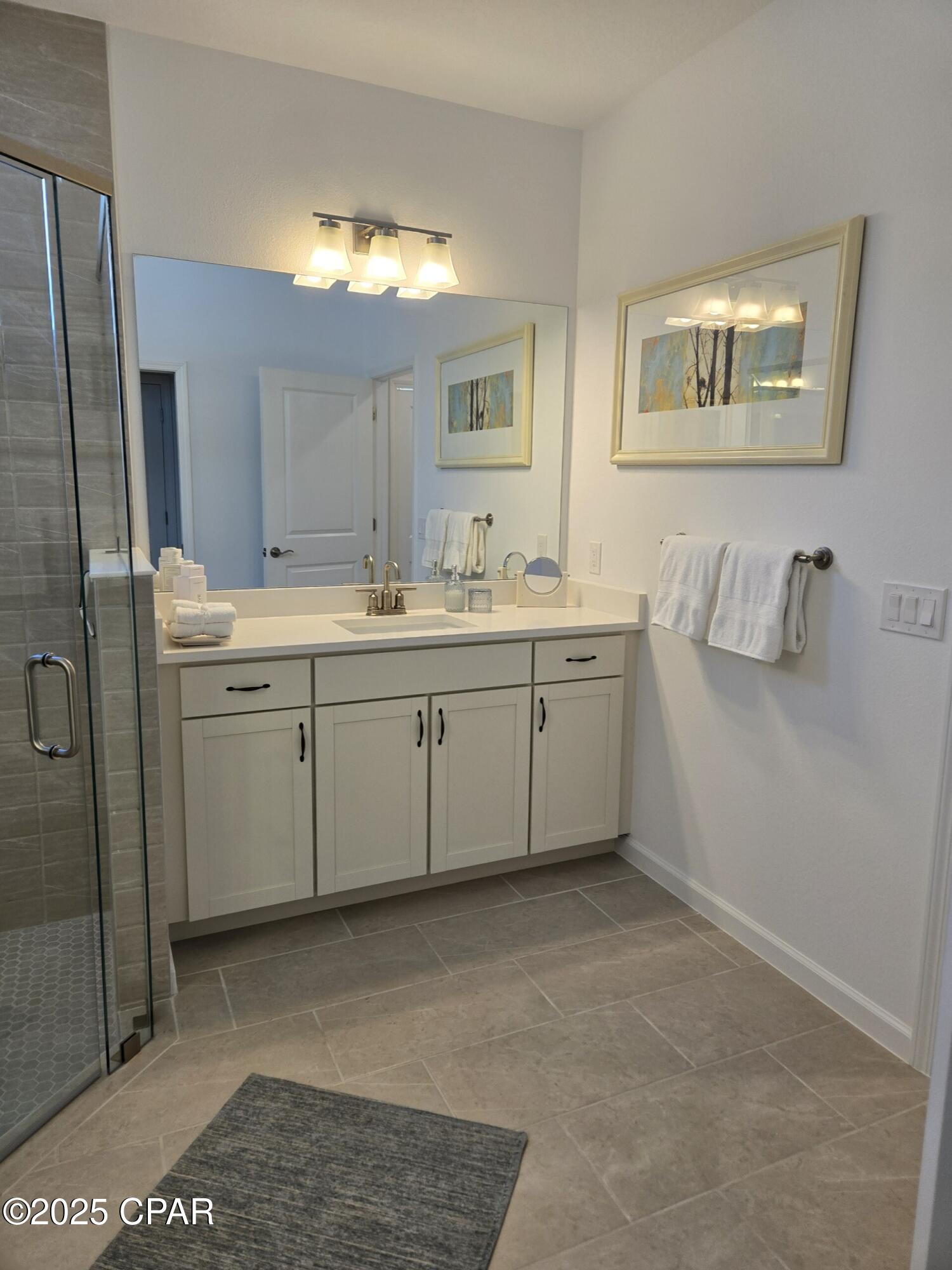 0fwsomf9s36jgepdw1riraobi1nxfuzvripr2t9pqi8