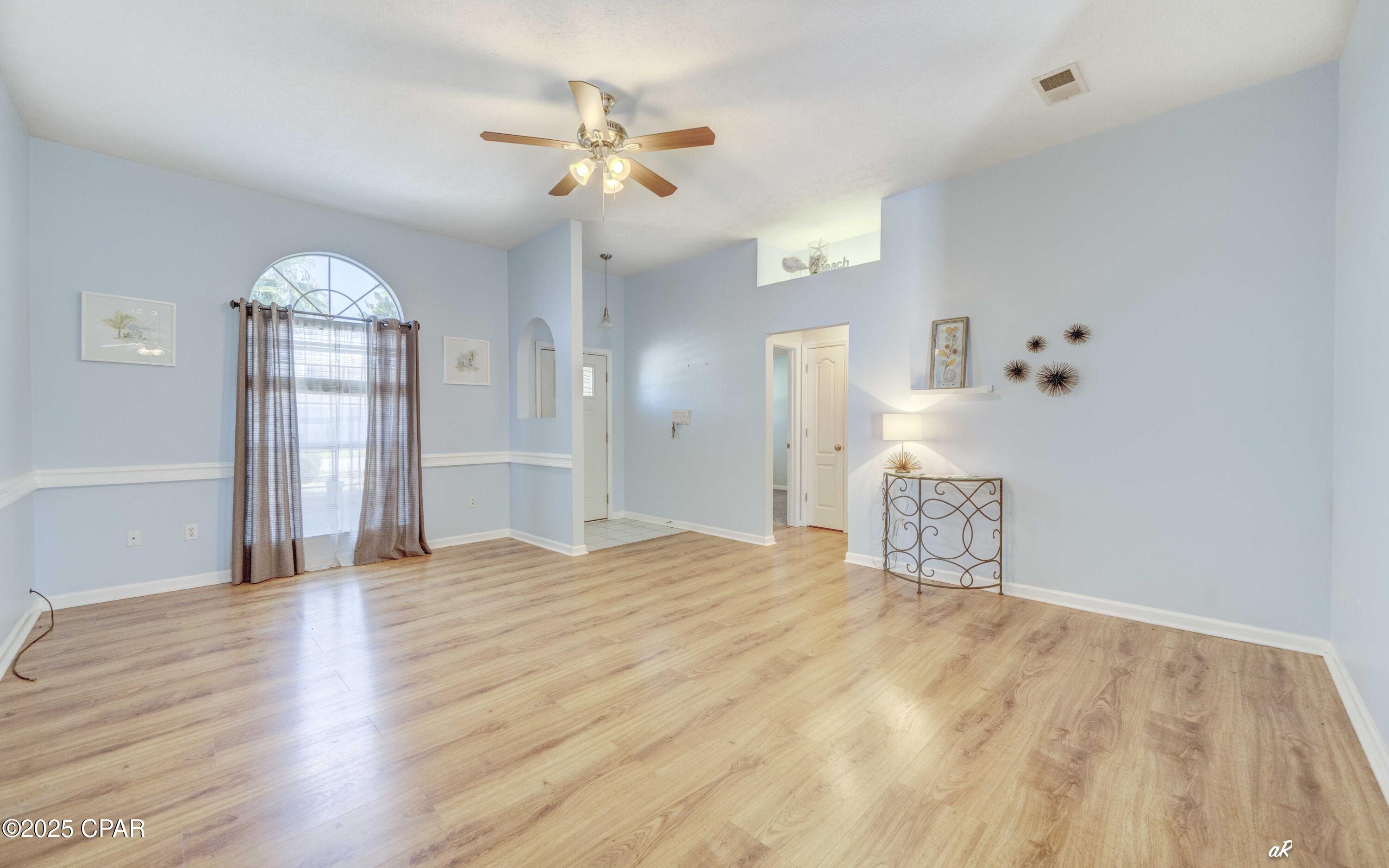 A3dxypyueiac5fagvazy Qzi Pym1a3qdxwxc6says0