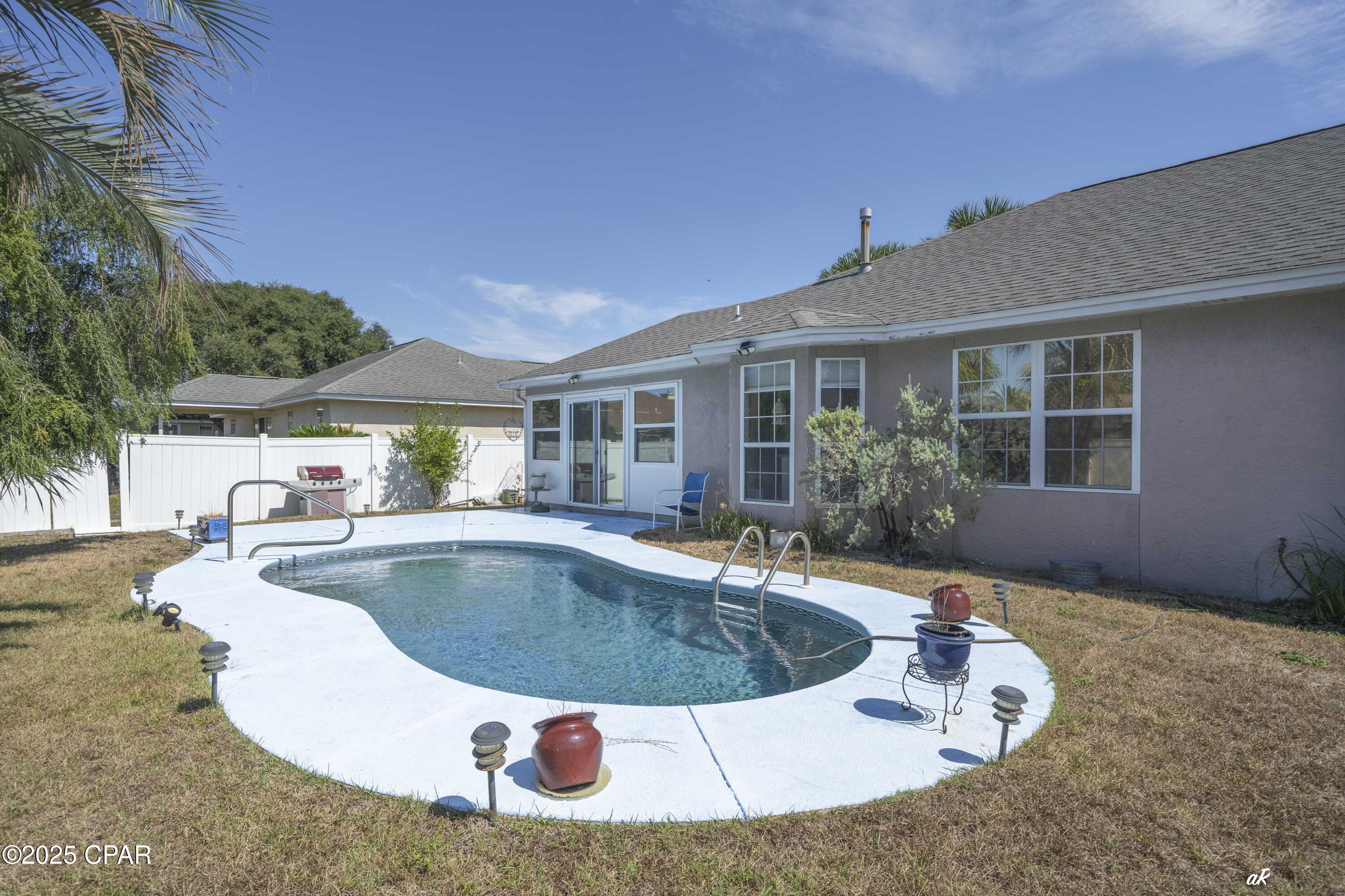 Ghrlx9hlxmvtstterizwnqoa Jrvr06oeafzdwey3ws