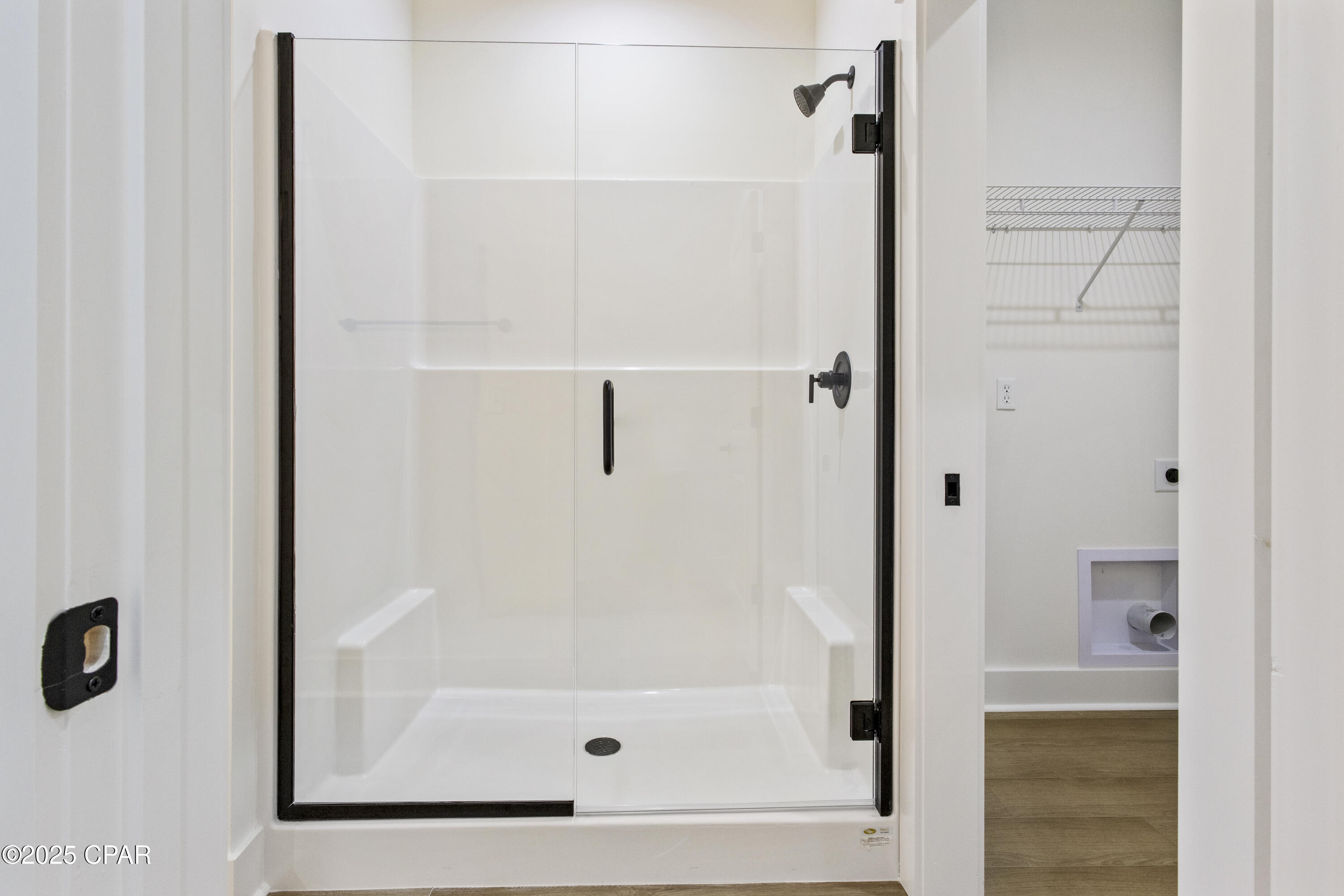 Yqq Kqjv7lazbisosgj3y4yp1tznqb7tgd6qyzceh14