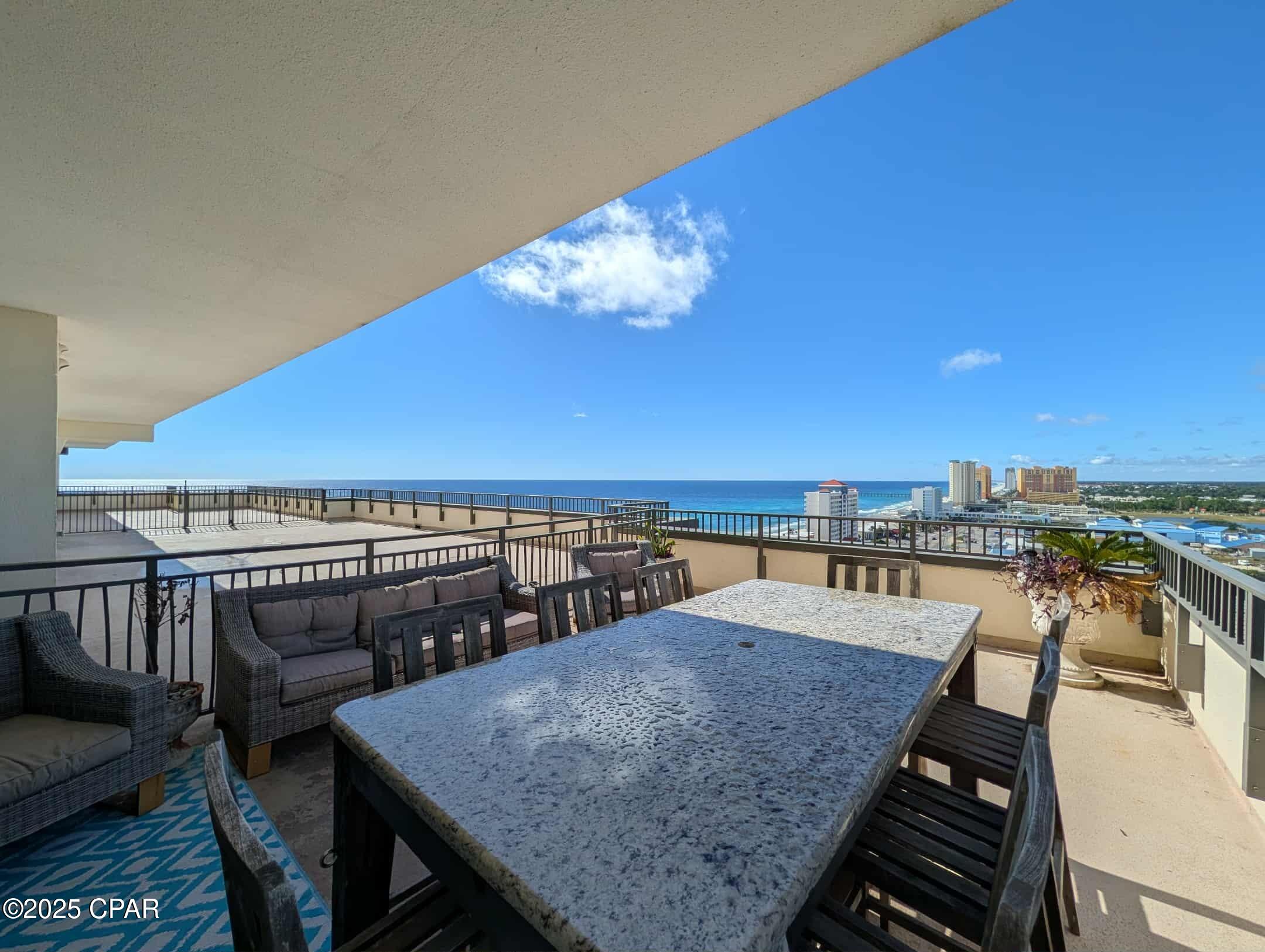 Skyjanauzro_y2orsc1jaeyovl9a9xlgl9zmtb_vpcy