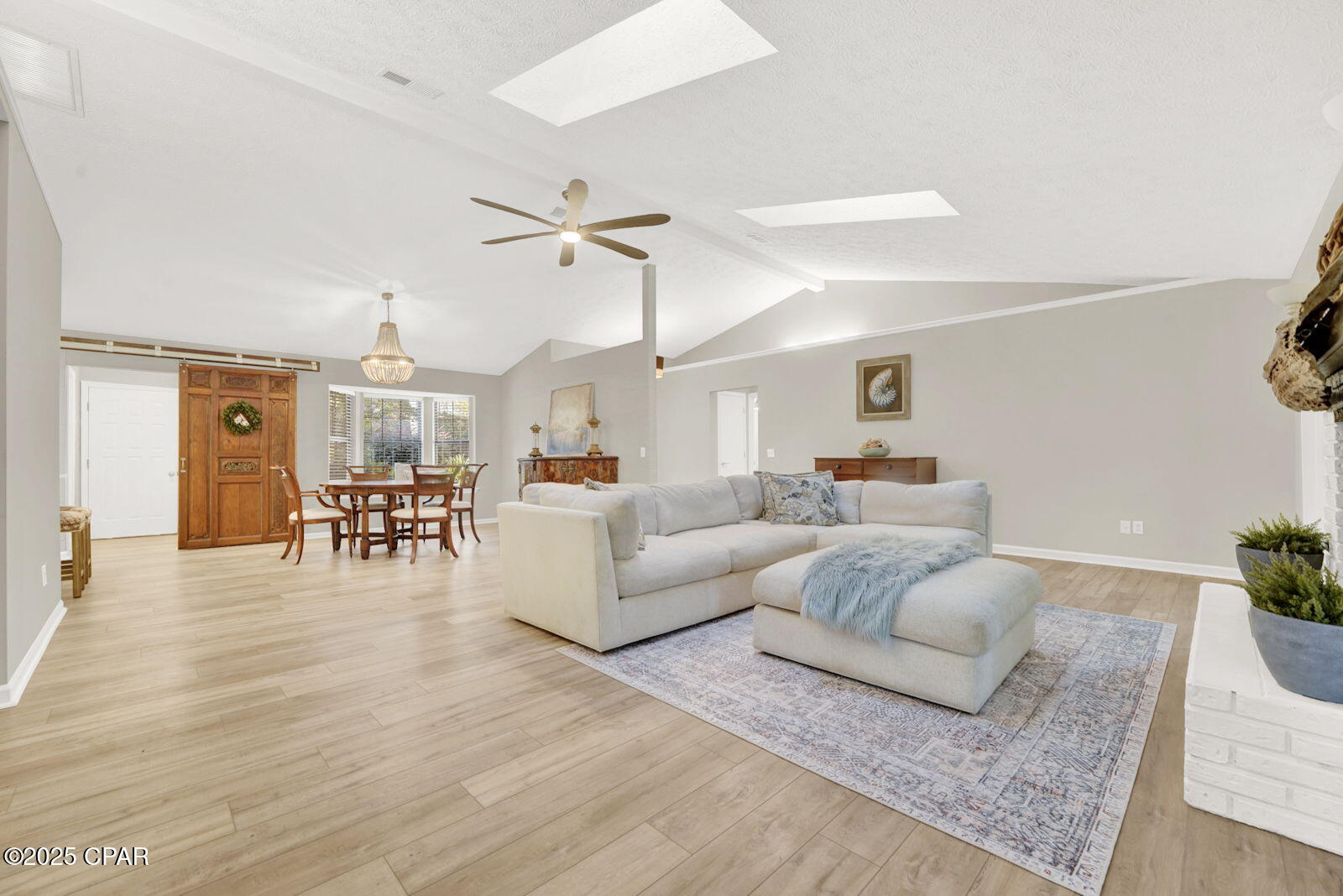 P3cj89qvryruswem5b8loxy5oee_bwkgxm5cz90_upc