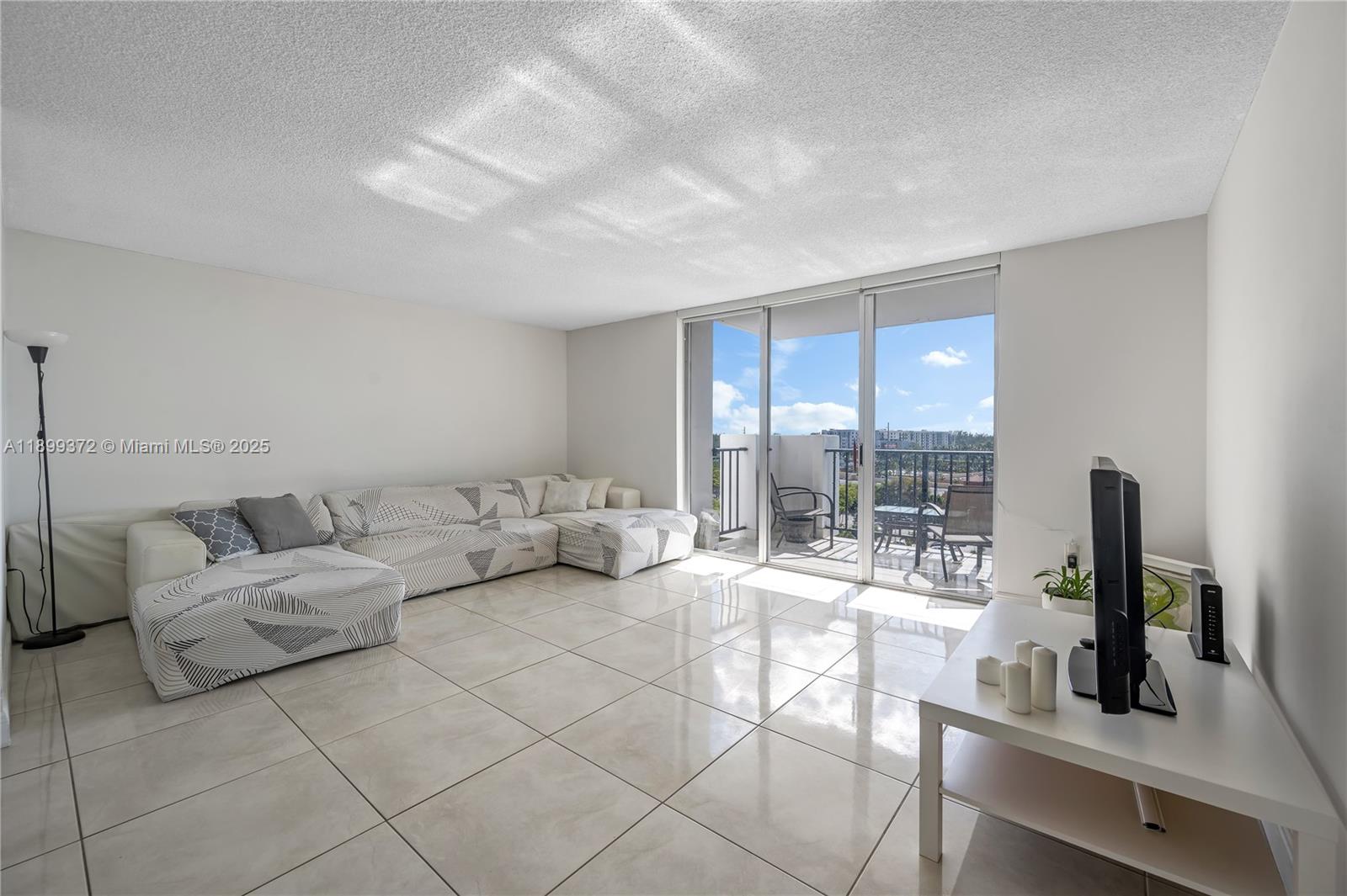 2750 183rd St Unit 804, Aventura, Florida 33160