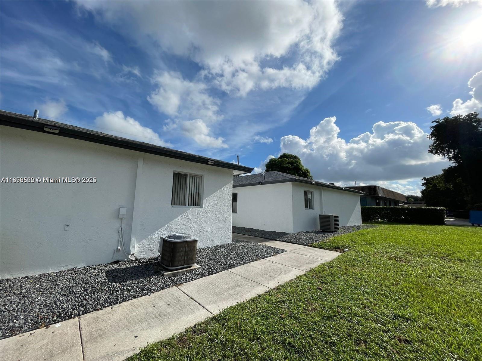 Property photo # 6