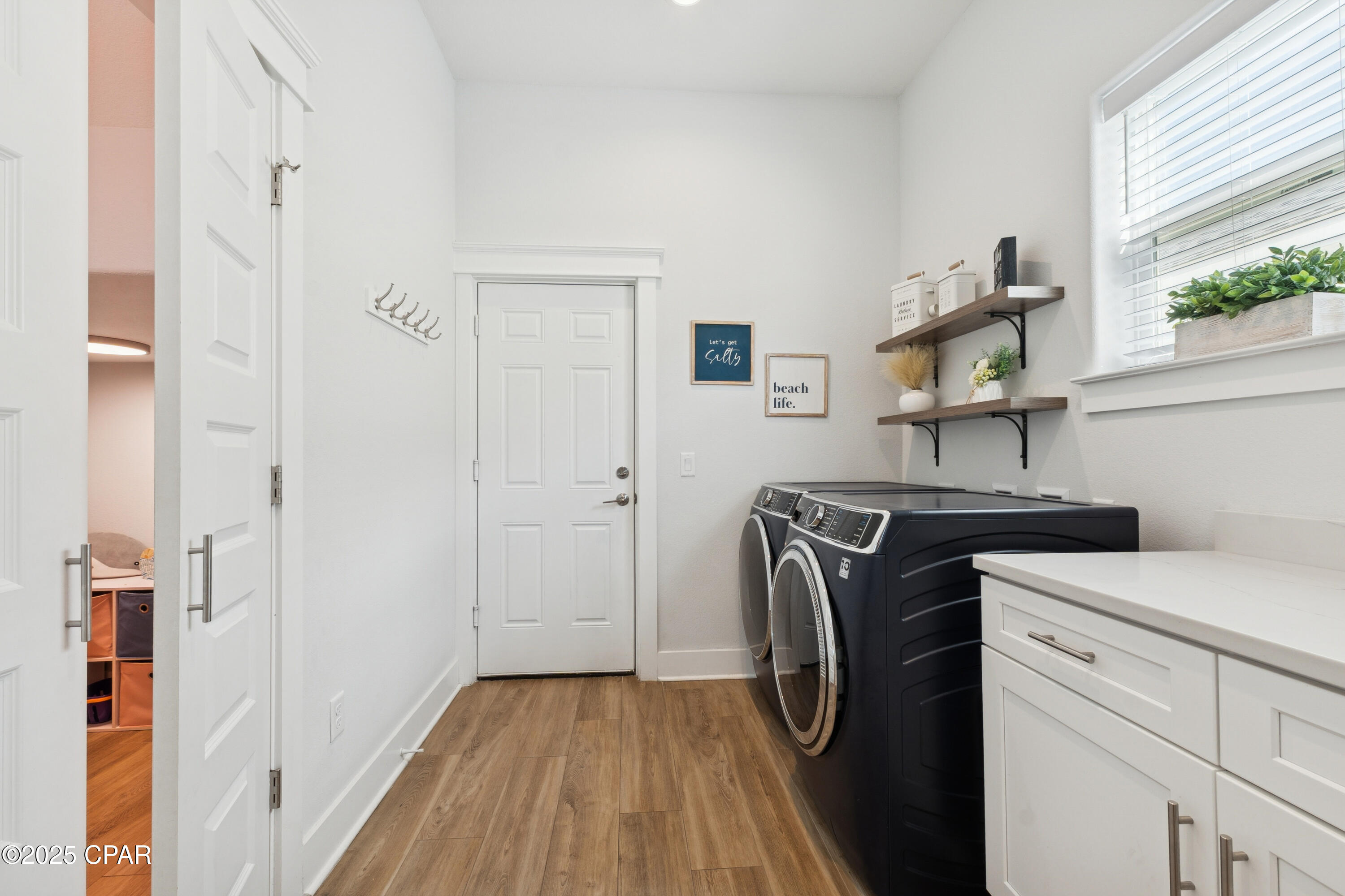 V2f21rwn4qzxbwvm3vb9jtplfe4rxwy7isxy9gaxiri