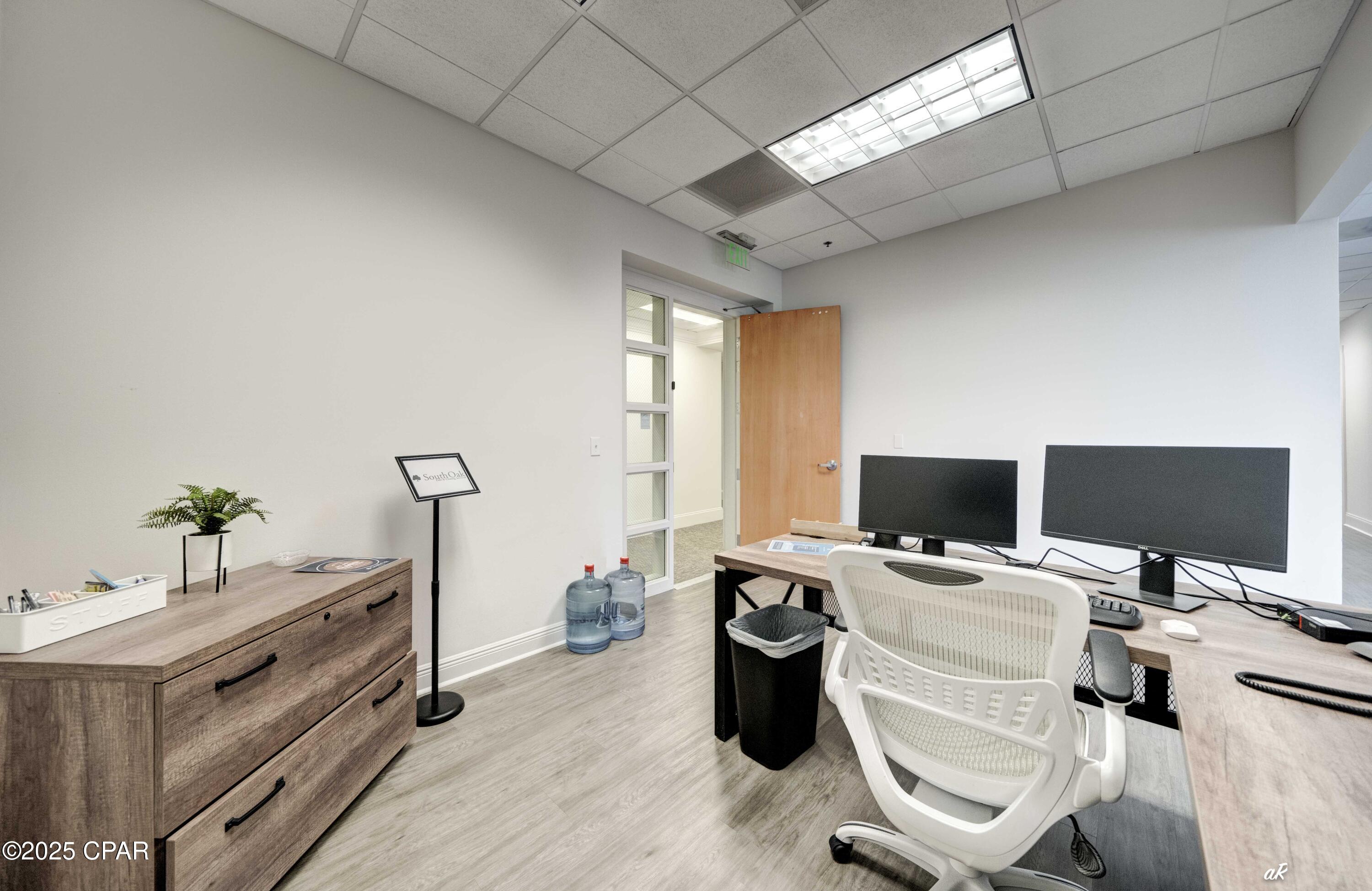 Bt0ors0bbgc8fbsmzjbibo08v0zxclk5bu2vt5ikfya