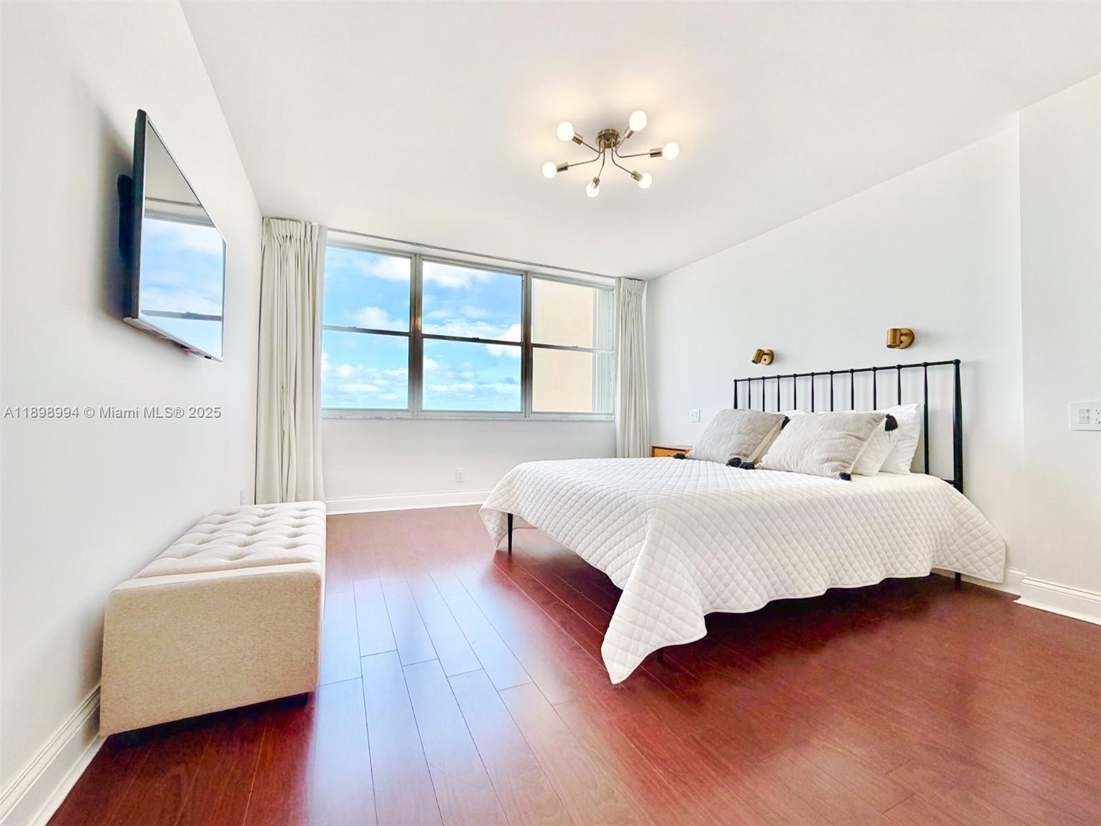Property photo # 6