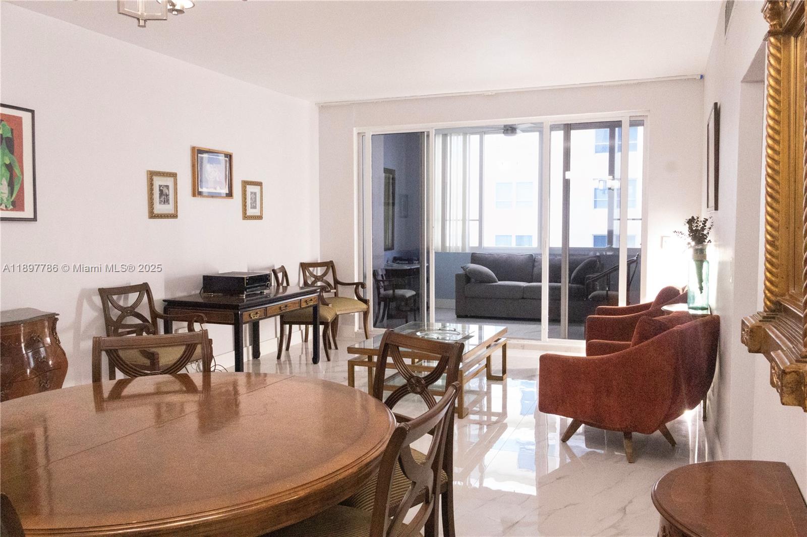 Property photo # 0