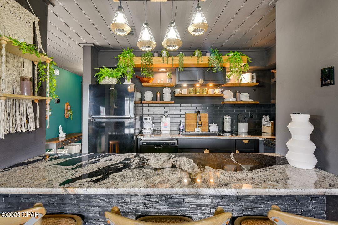 Uc Enyqsy2ytqn5whn6knfpb7shldtlgxjocvly3ylq