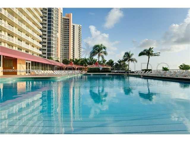 The Aventura Beach Club C