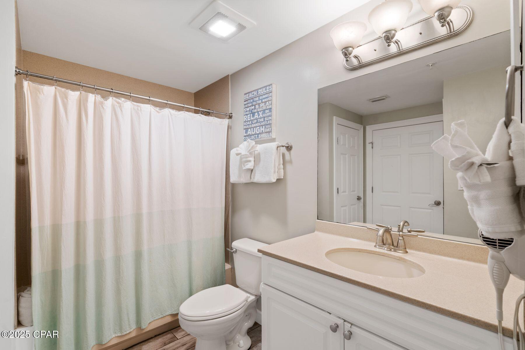 Image 18 For 9450 Thomas Drive 1704b