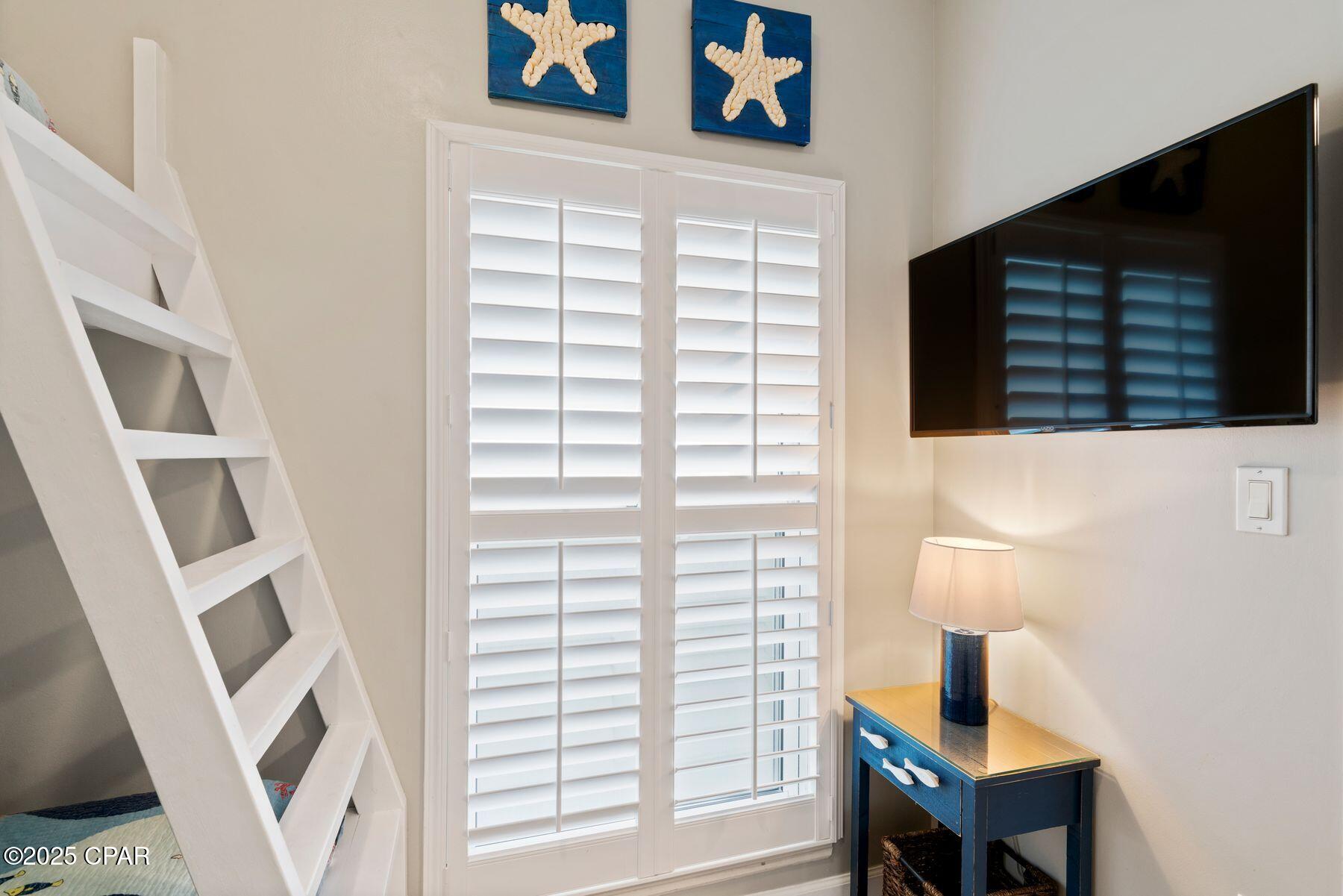 Image 20 For 9450 Thomas Drive 1704b