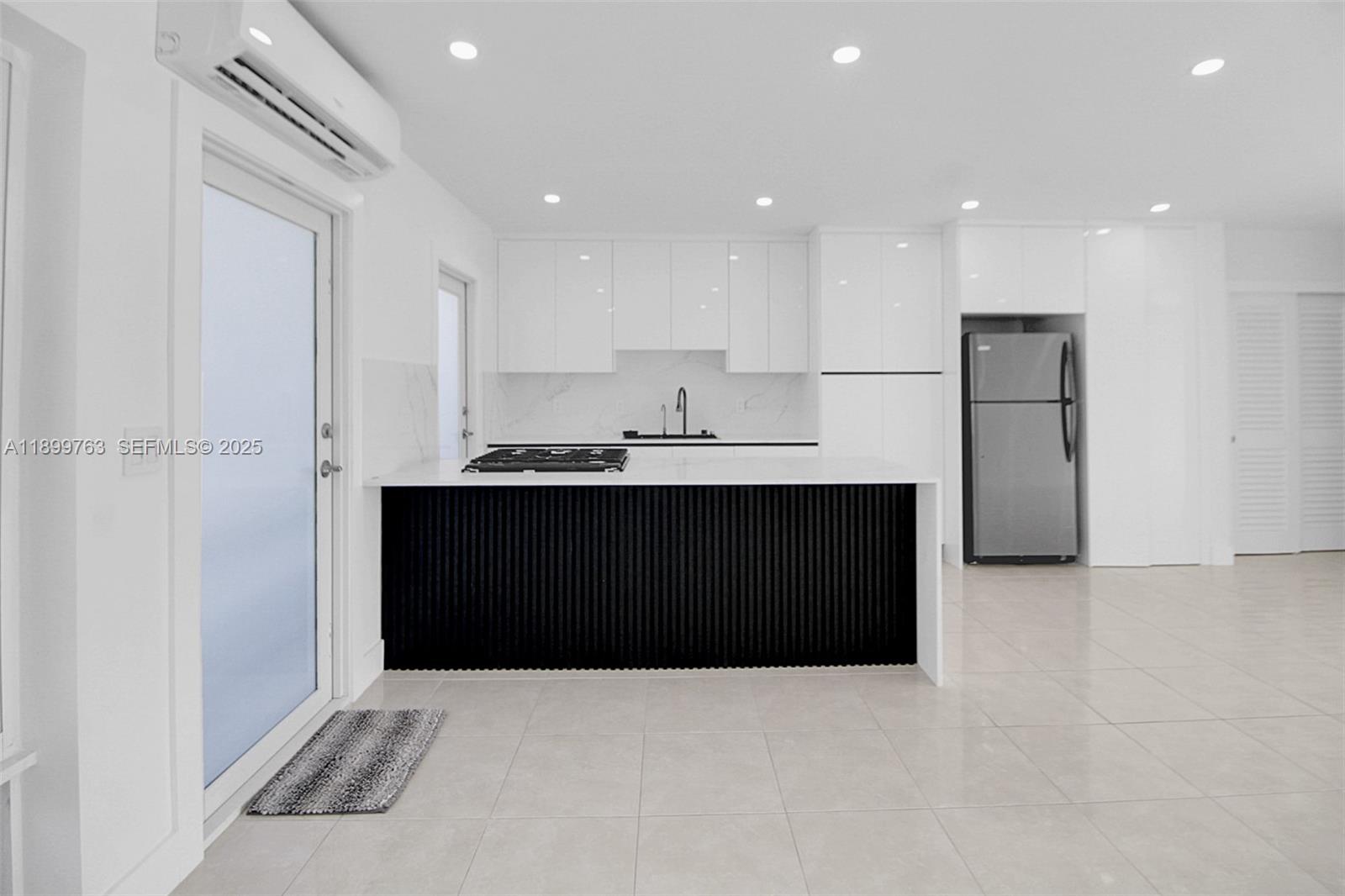 2700 135th St Unit 12, North Miami, Florida 33181