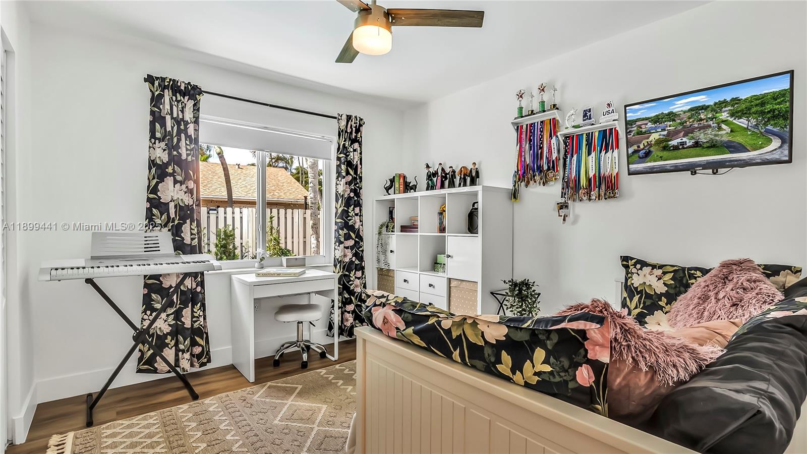 Property photo # 4