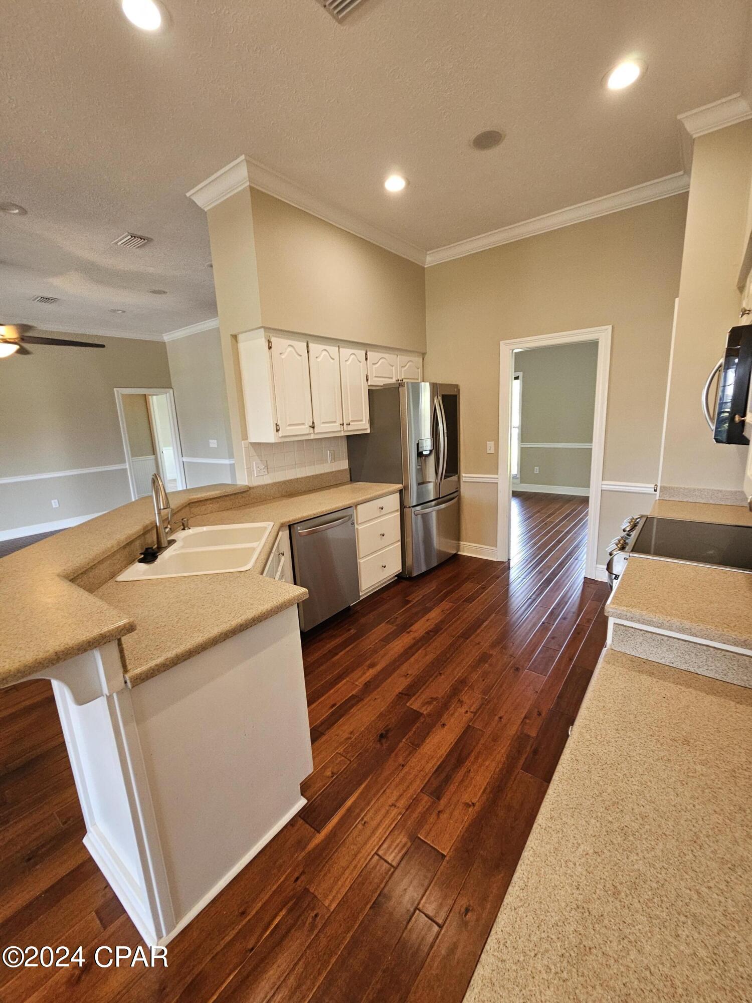 Jlmwlmuoeqs1jm7dsee_w0ofsquocgiige7b74rfbsy