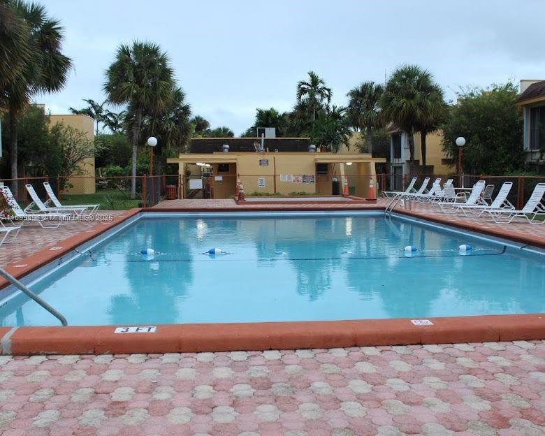 Property photo # 4
