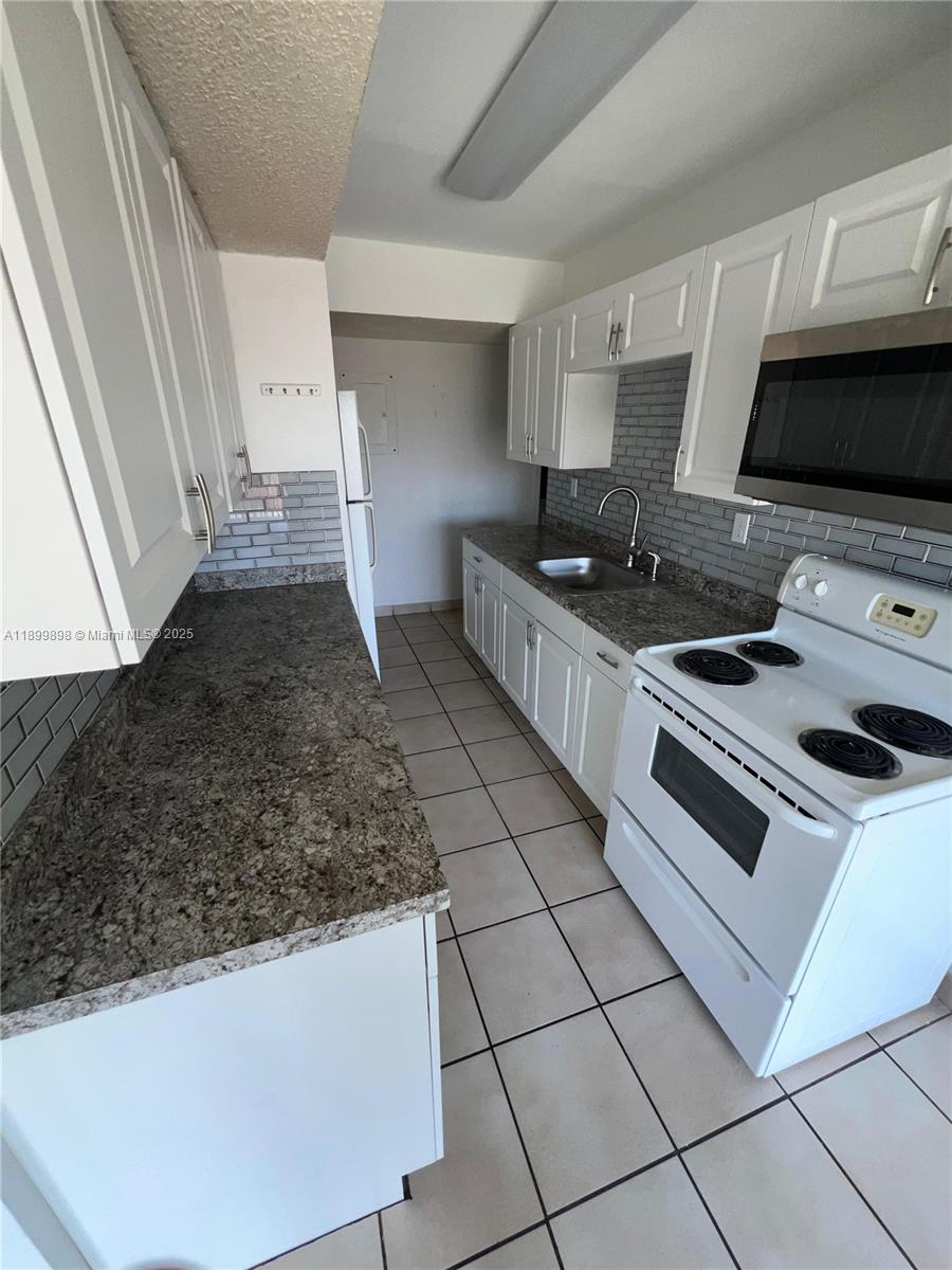 Property photo # 3