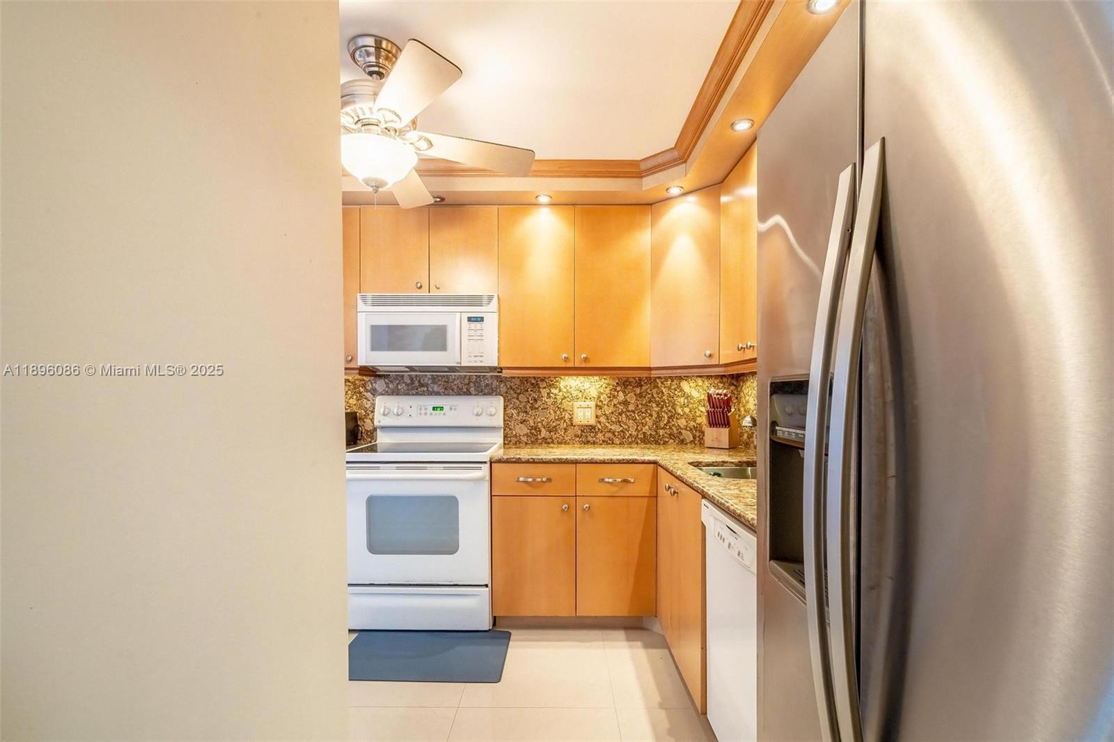 Property photo # 6