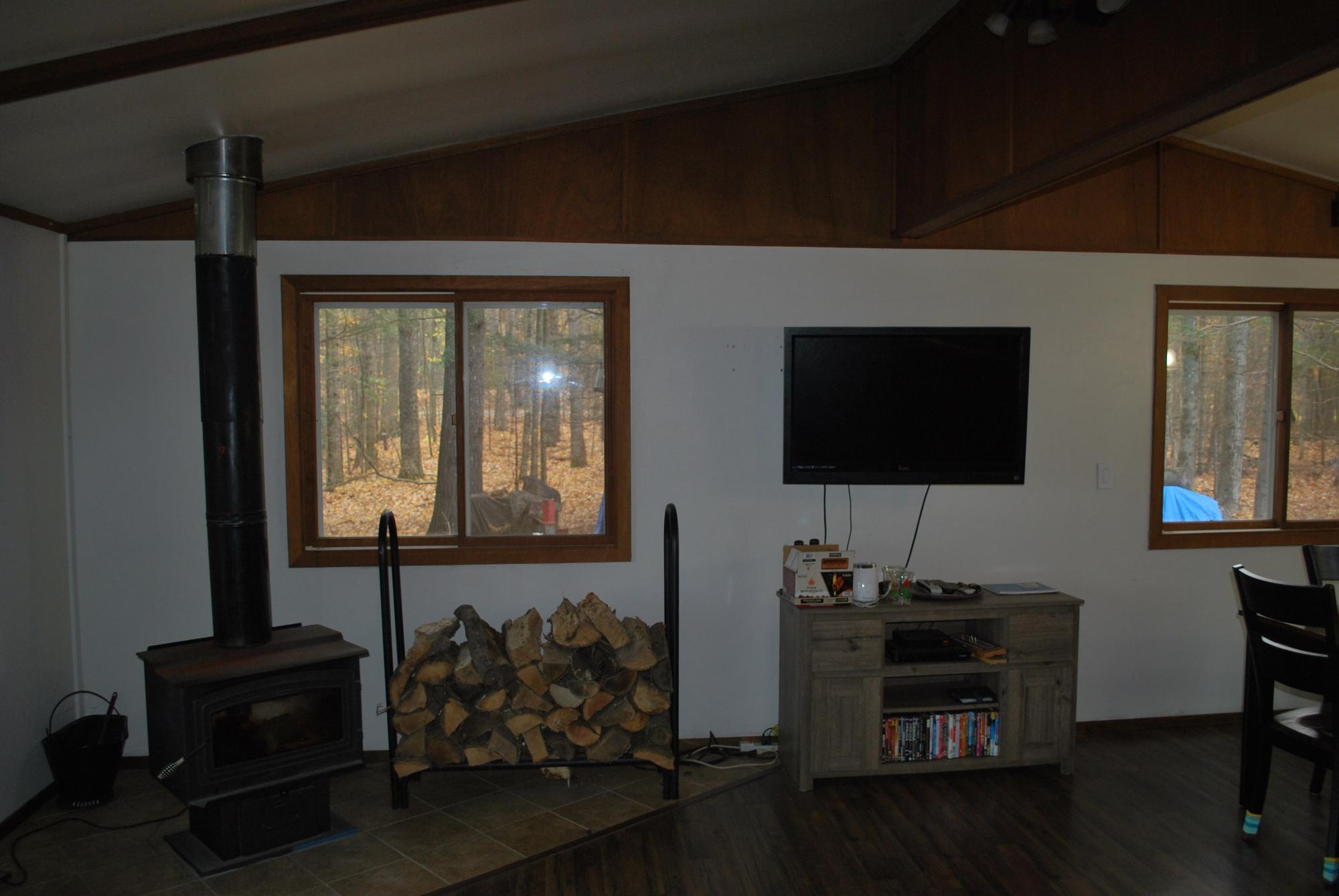 Metonga Lake Property 4399 Lakeview St E Photo 12