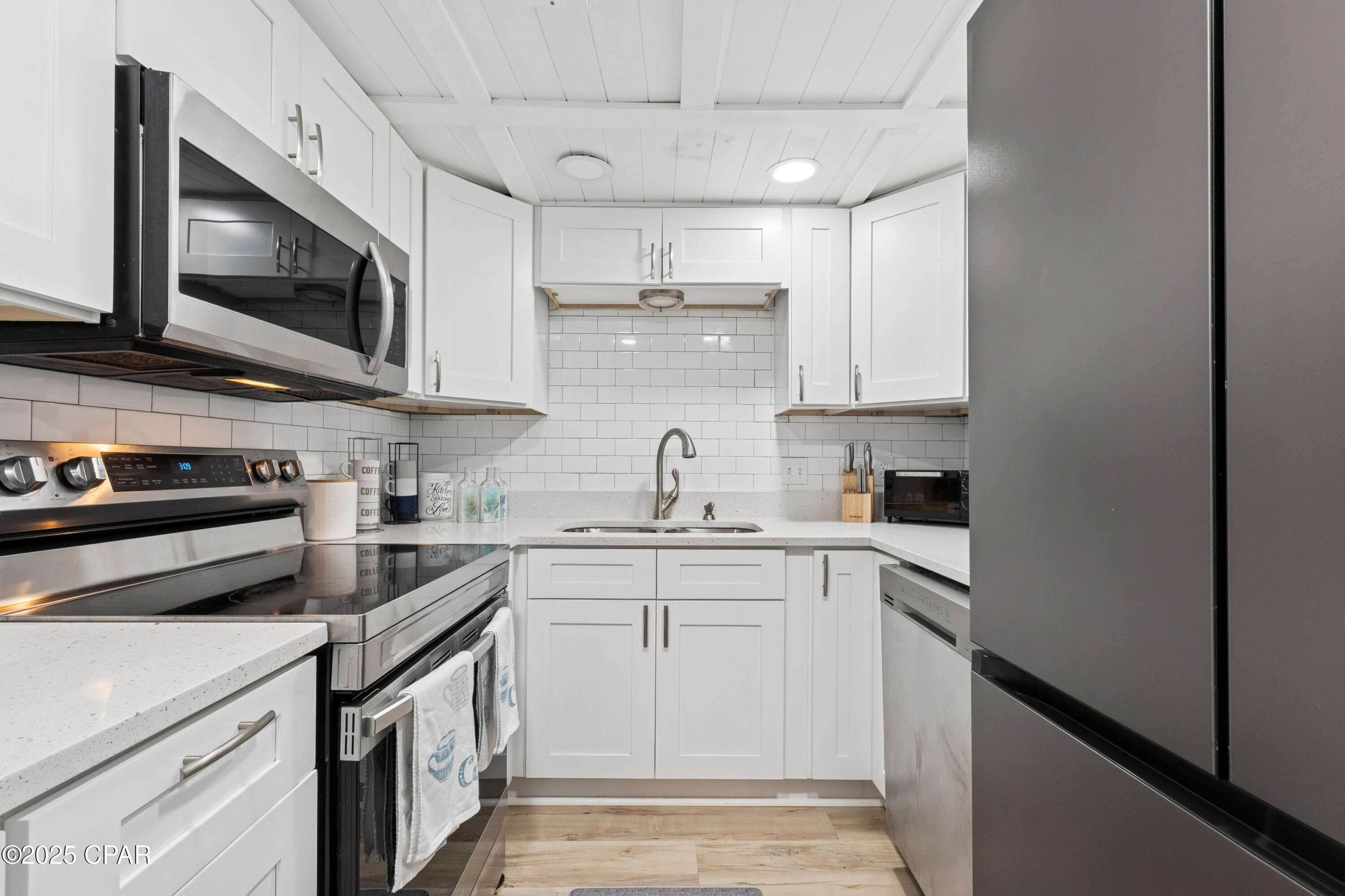 9vijacmrexw1kwzcnrv2fgotd_azc Z5irq34dovieu