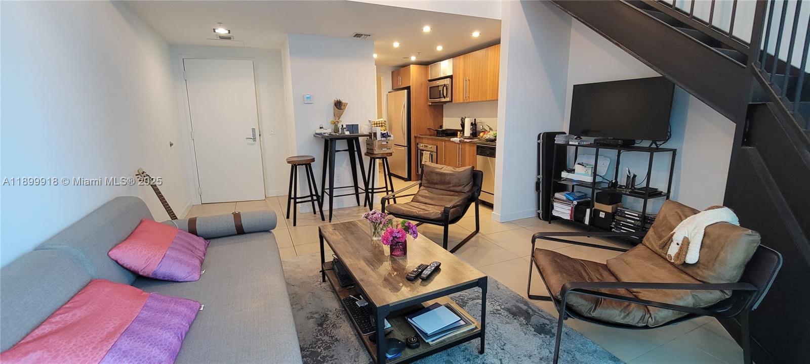 Property photo # 4