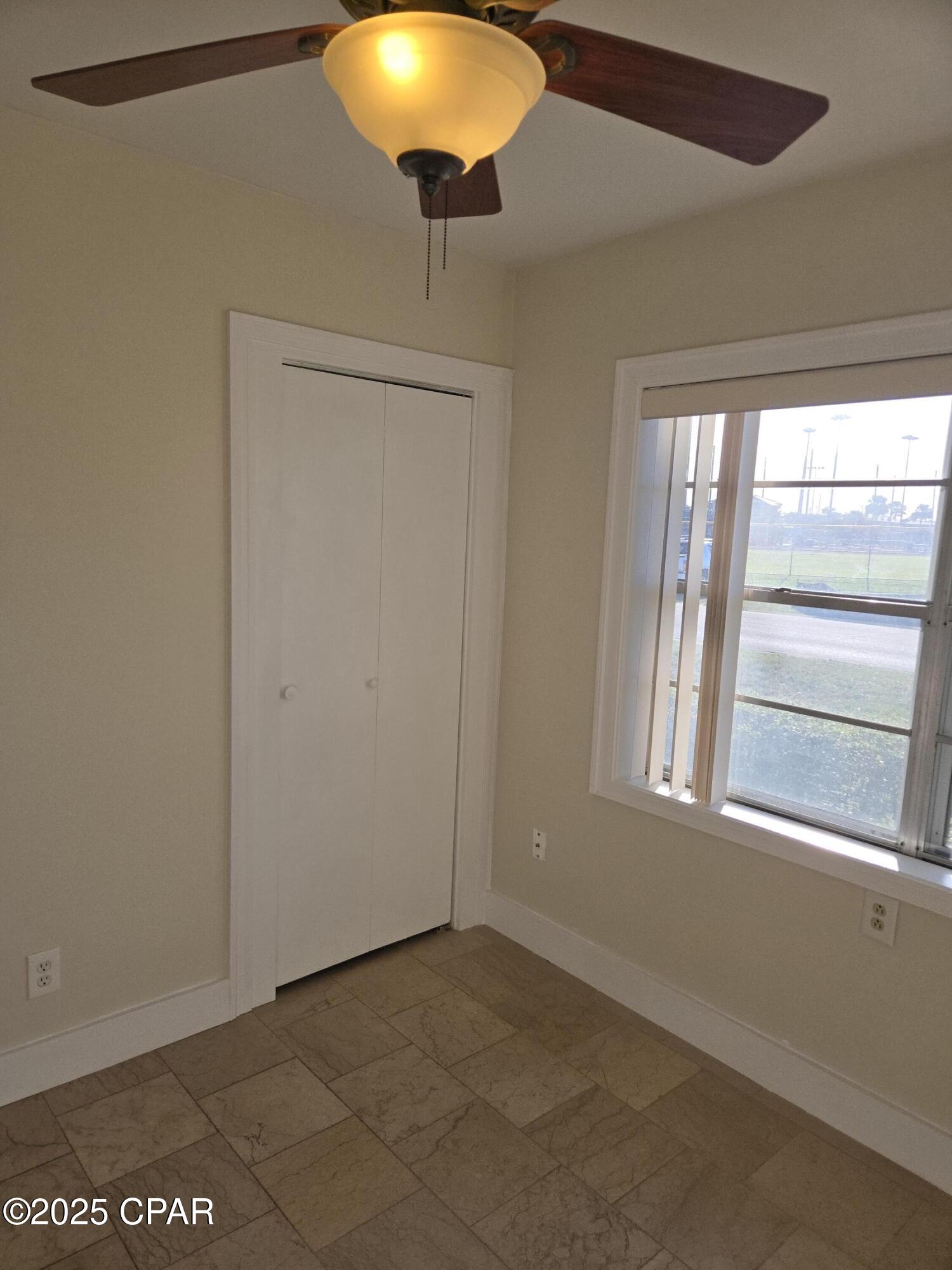 Llok4tz7unqxrutukdh76u5_53elncurbc 2gwdkyxk